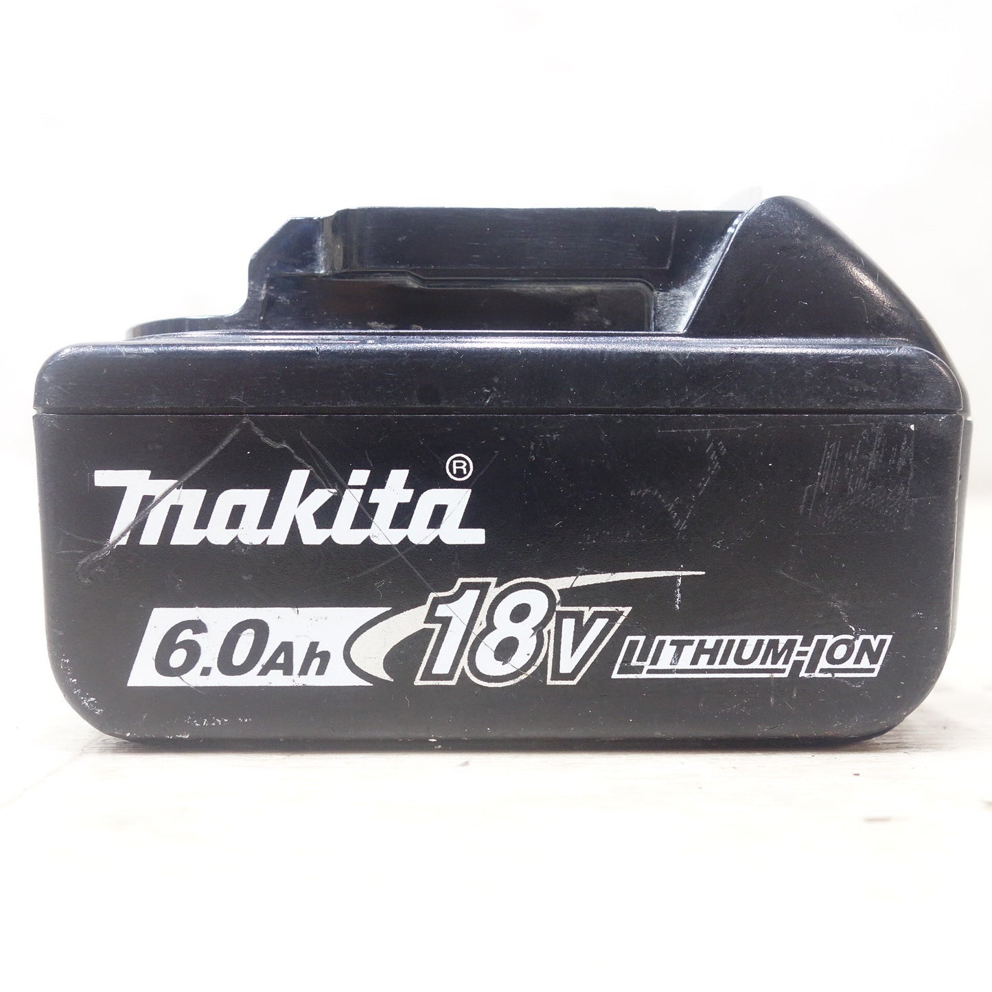 [送料無料] ◆マキタ 純正 Li-on リチウム イオン バッテリー BL1860B 雪マーク付き DC 18V 6.0Ah 108Wh 電動 工具 makita◆