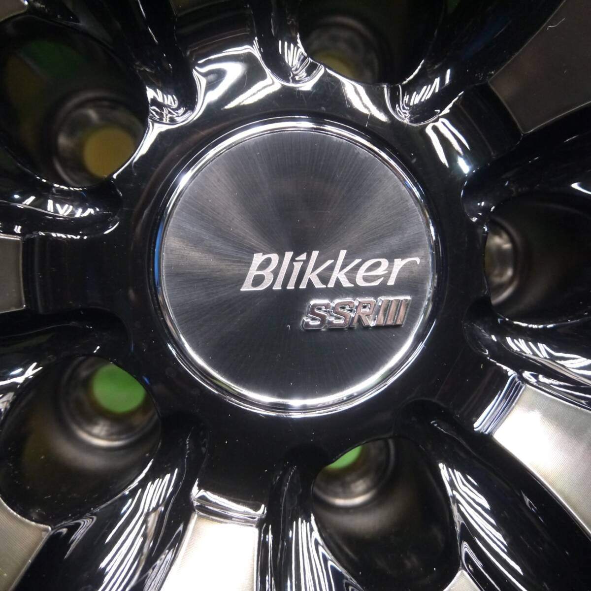 バリ溝！21年！綺麗！9.5分★Blikker SSRⅢ 245/45R19 スタッドレス ブリヂストン ブリザック アイス PCD114.3/5H★4031911Hス