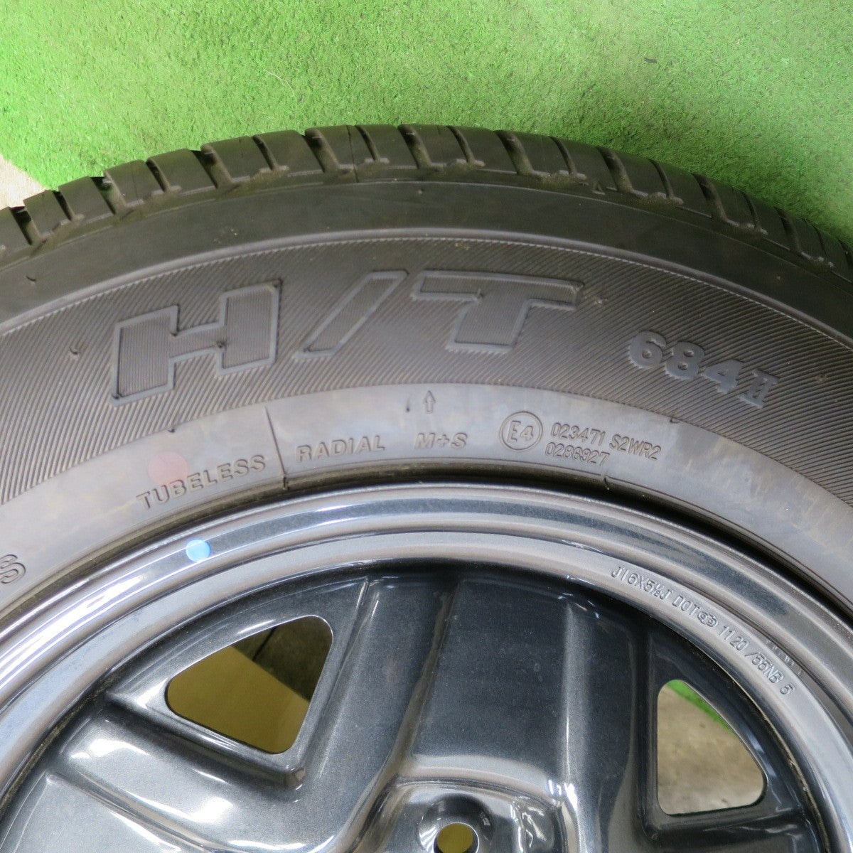 未使用！1本◎スズキ JB64 ジムニー 純正 スチール 175/80R16 ブリヂストン デューラー H/T 684Ⅱ DUELER 16インチ PCD139.7/5H◎6100602ナノ