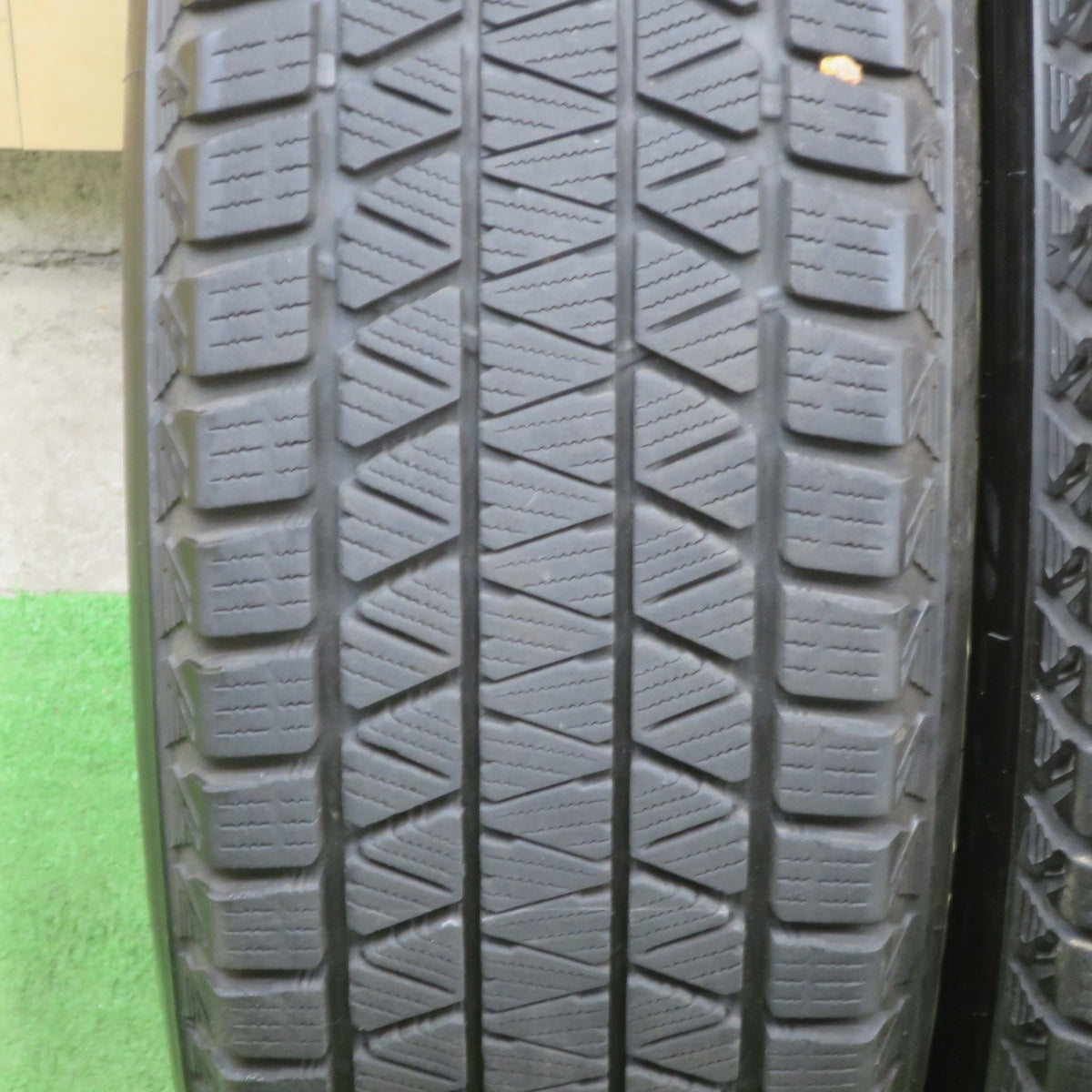 キレイ★スタッドレス 225/65R17 ブリヂストン ブリザック DM-V3 TOPRUN M7 トップラン 17インチ PCD114.3/5H★6021302TTス