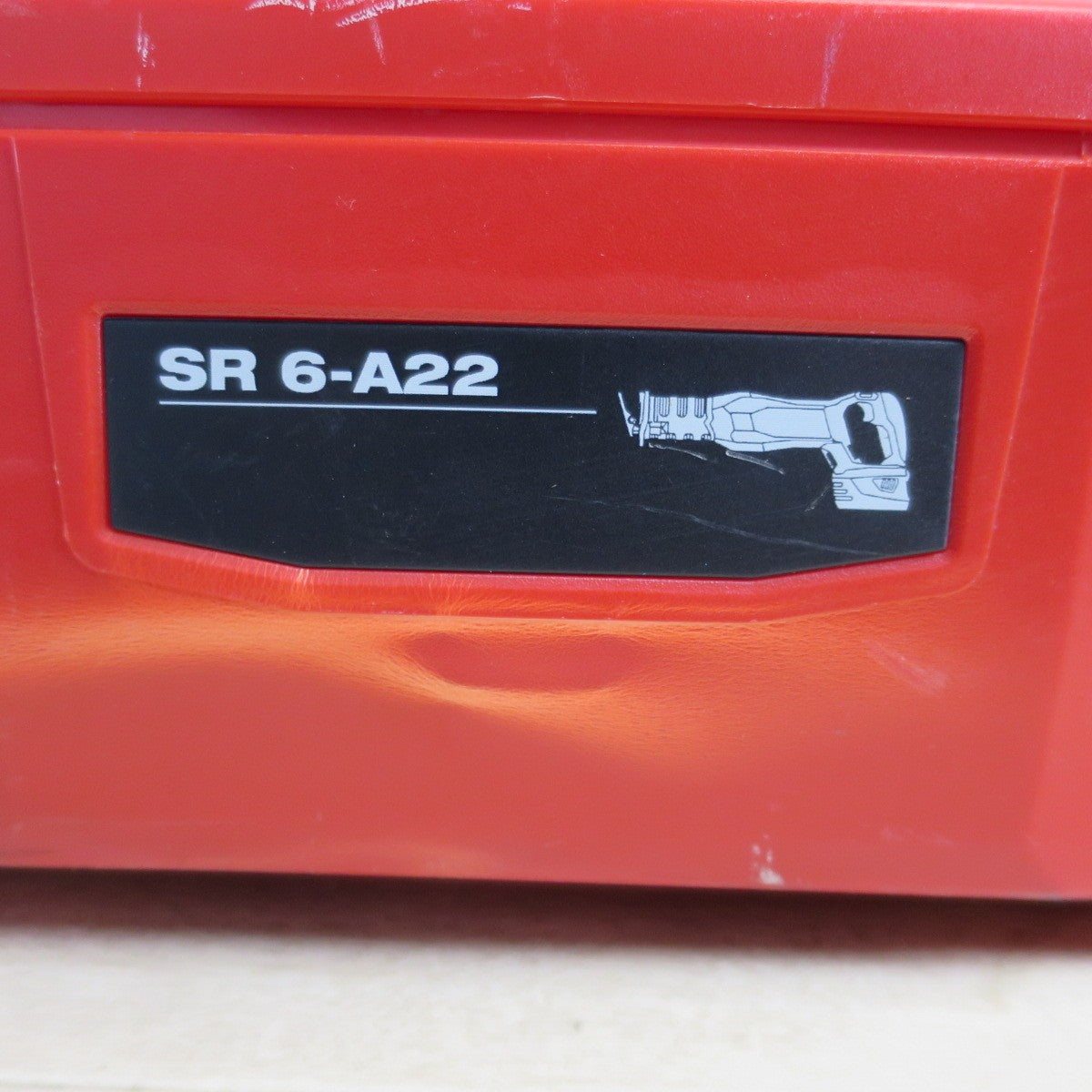 [送料無料] ☆HILTI ヒルティ 充電式 レシプロソー SR 6-A22 電動 工具 切断機 セーバーソー セーバソー☆
