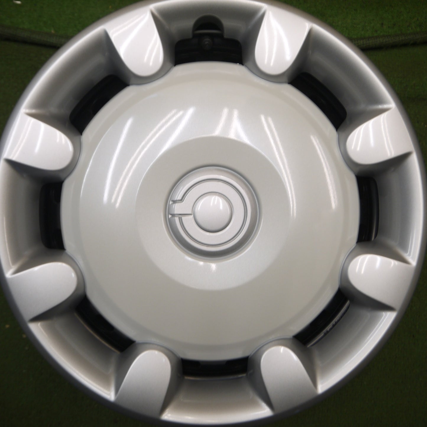 *送料無料* ホイールキャップ未使用！新車外し★ダイハツ LA800S ムーヴ キャンバス 純正 スチール ホイール 14インチ 14×4.5J PCD100/4H カバー★4061208Hホ