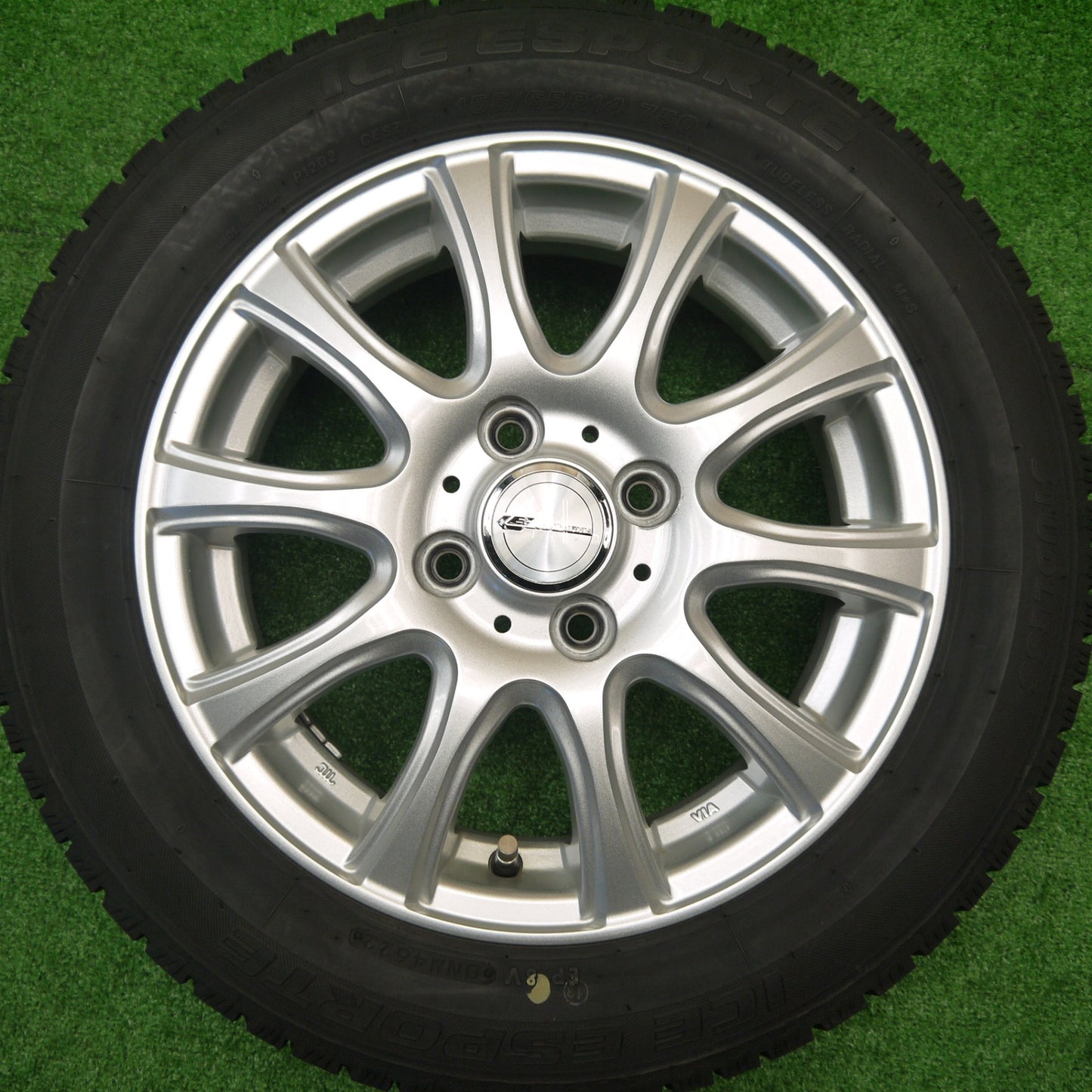 バリ溝！22年！8.5分★スタッドレス 155/65R14 アイスエスポルテ LAUFBAHN ラウフバーン 14インチ PCD100/4H★5101003Hス