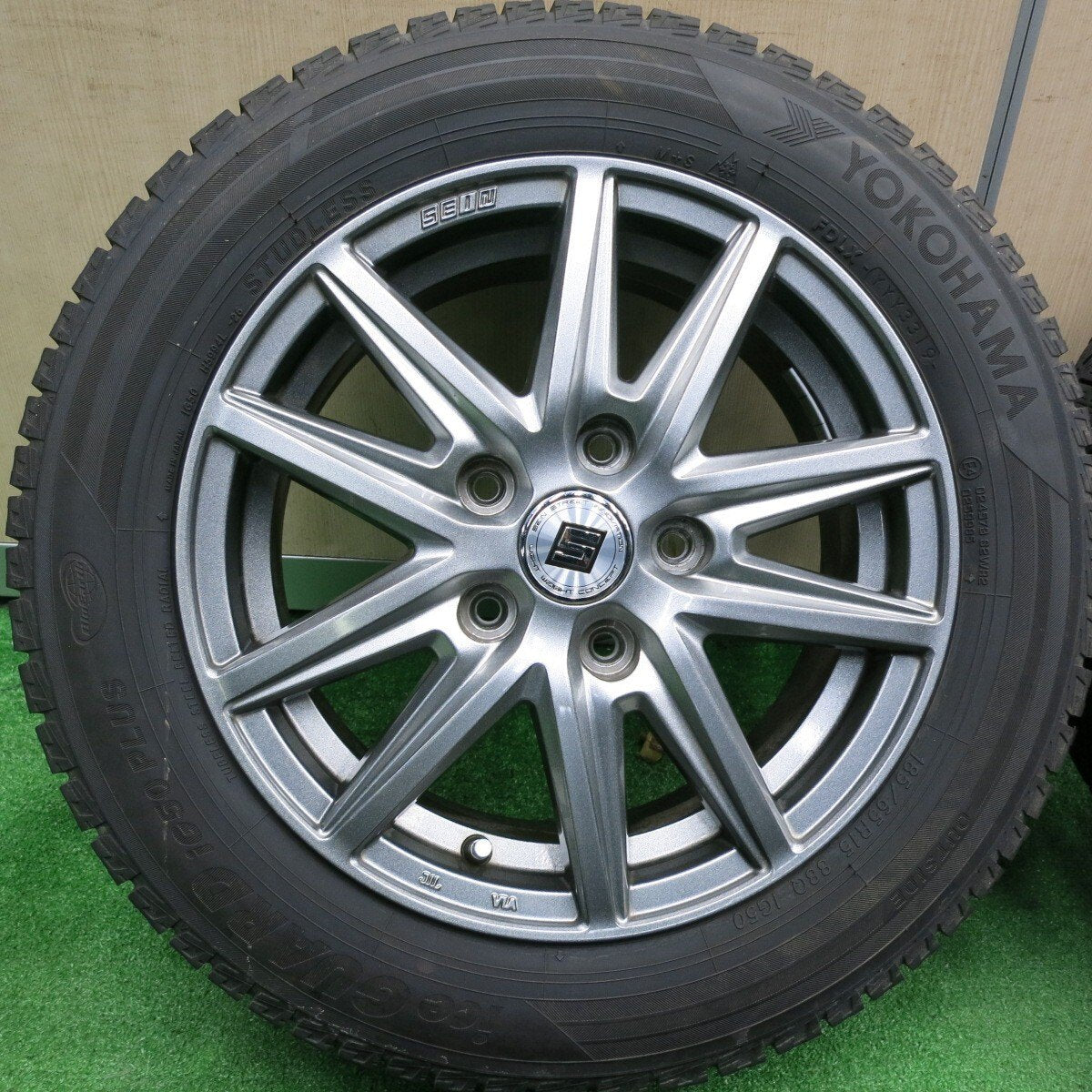 バリ溝！キレイ！9分★スタッドレス 185/65R15 ヨコハマ アイスガード iG50 プラス SEIN ザイン 15インチ PCD114.3/5H★4120803TNス