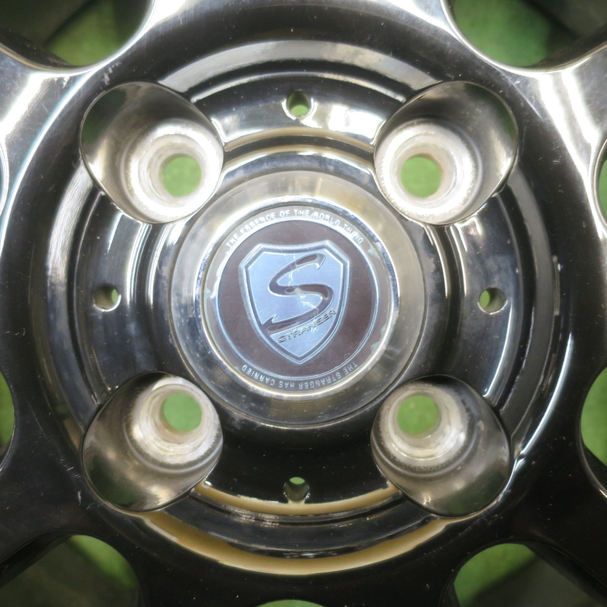 バリ溝！8.5分★スタッドレス 185/60R15 ヨコハマ アイスガード iG50 プラス STRANGER ストレンジャー 15インチ PCD100/4H★6040901NJス