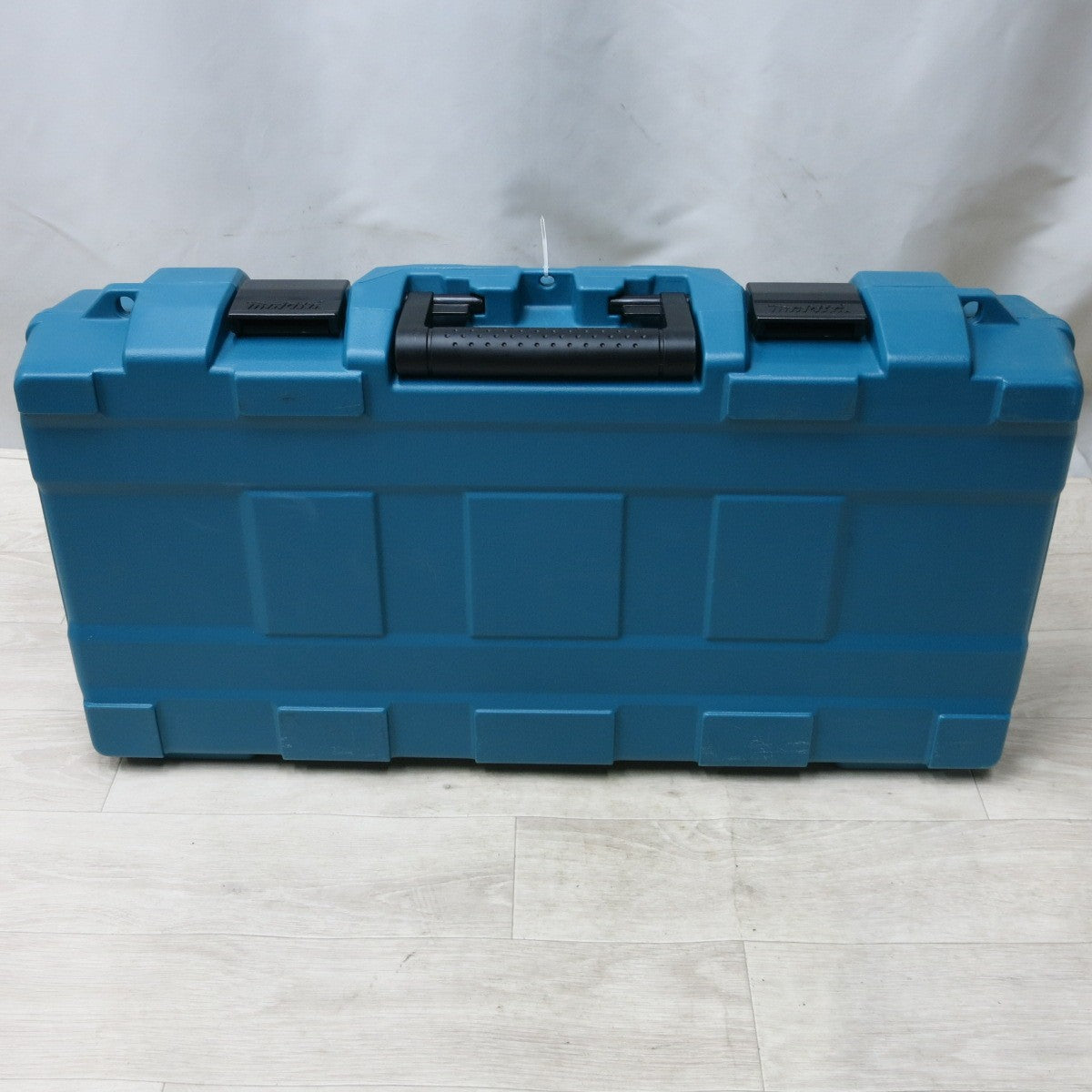 [送料無料] 未使用!バッテリー2個◆マキタ 充電式 レシプロソー 18V JR187DRGX ケース 充電器 付き セーバーソー 電動 工具◆