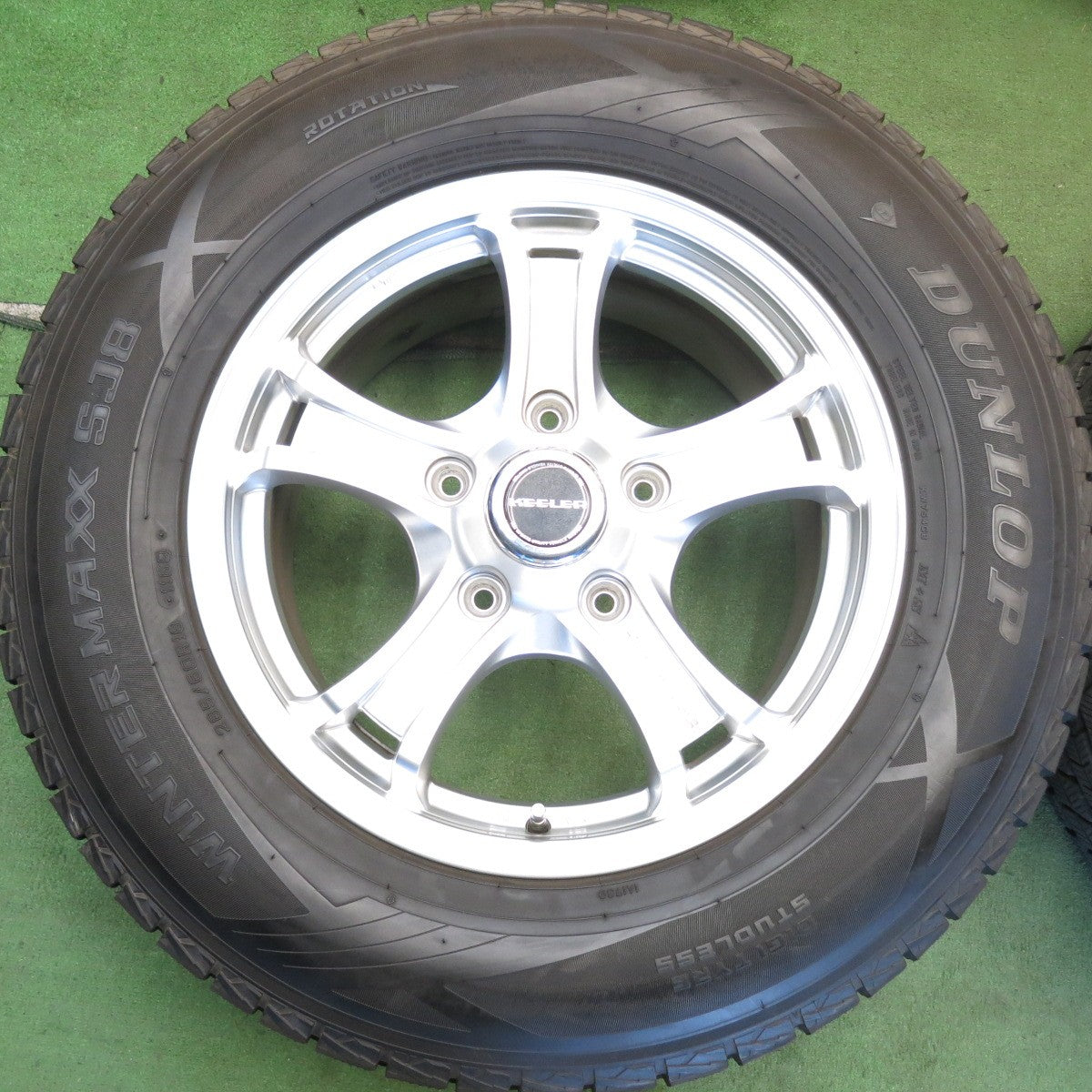 バリ溝！キレイ！9.5分◎ランクル 等 KEELER 285/60R18 スタッドレス ダンロップ ウインターマックス SJ8 キーラー 18インチ PCD150/5H◎6061104HAス