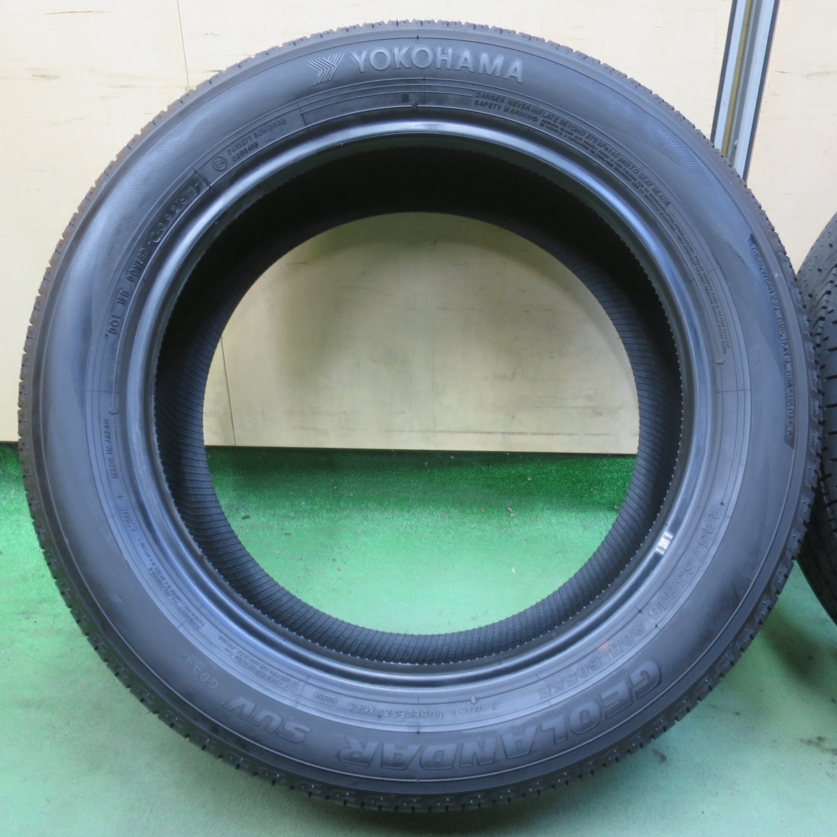 新車外し！26年★225/55R18 ヨコハマ ジオランダー SUV G055 G055E タイヤ 18インチ デリカ D:5 フォレスター エクリプス クロス 等★6072805イノタ