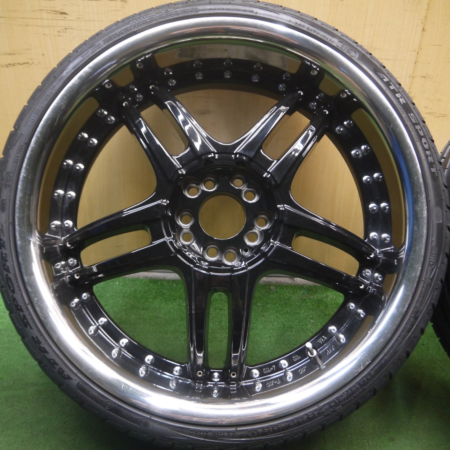 *送料無料* バリ溝！22年！9.5分★ドンコルレオーネ DW398 245/30R22 ATR SPORT ファルケン アゼニス FK453 22インチ PCD114.3 127/5H マルチ★4072906Hノ