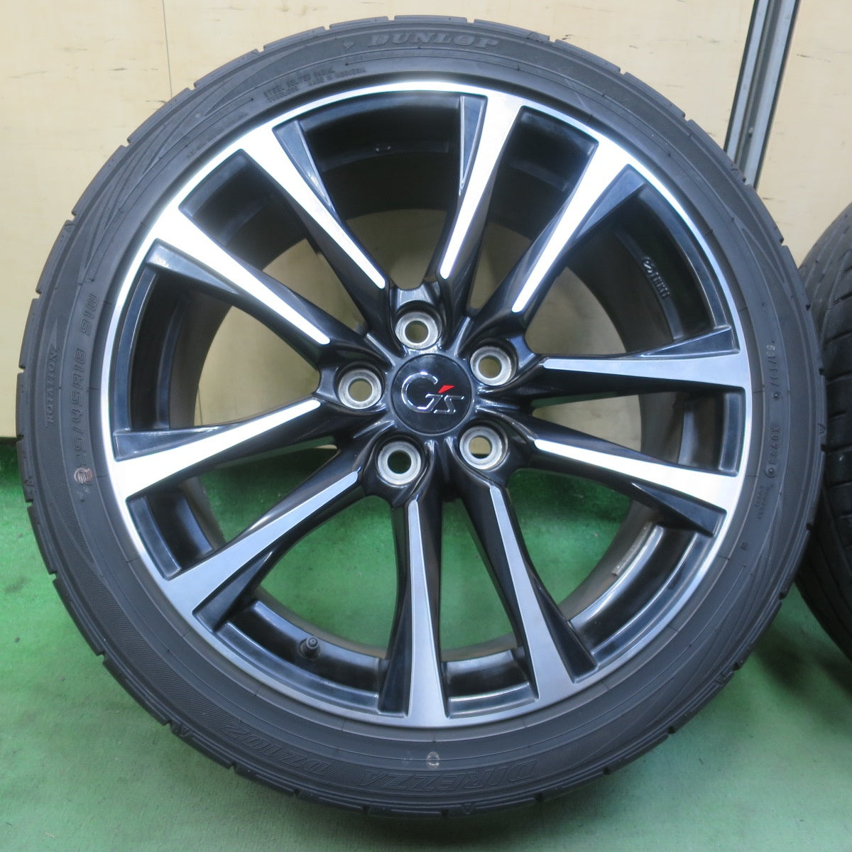 4本価格！23年★トヨタ プリウスα G'z 純正 ENKEI 225/45R18 ダンロップ DIREZZA DZ102 ディレッツァ エンケイ 18インチ PCD114.3/5H★6041305イノ
