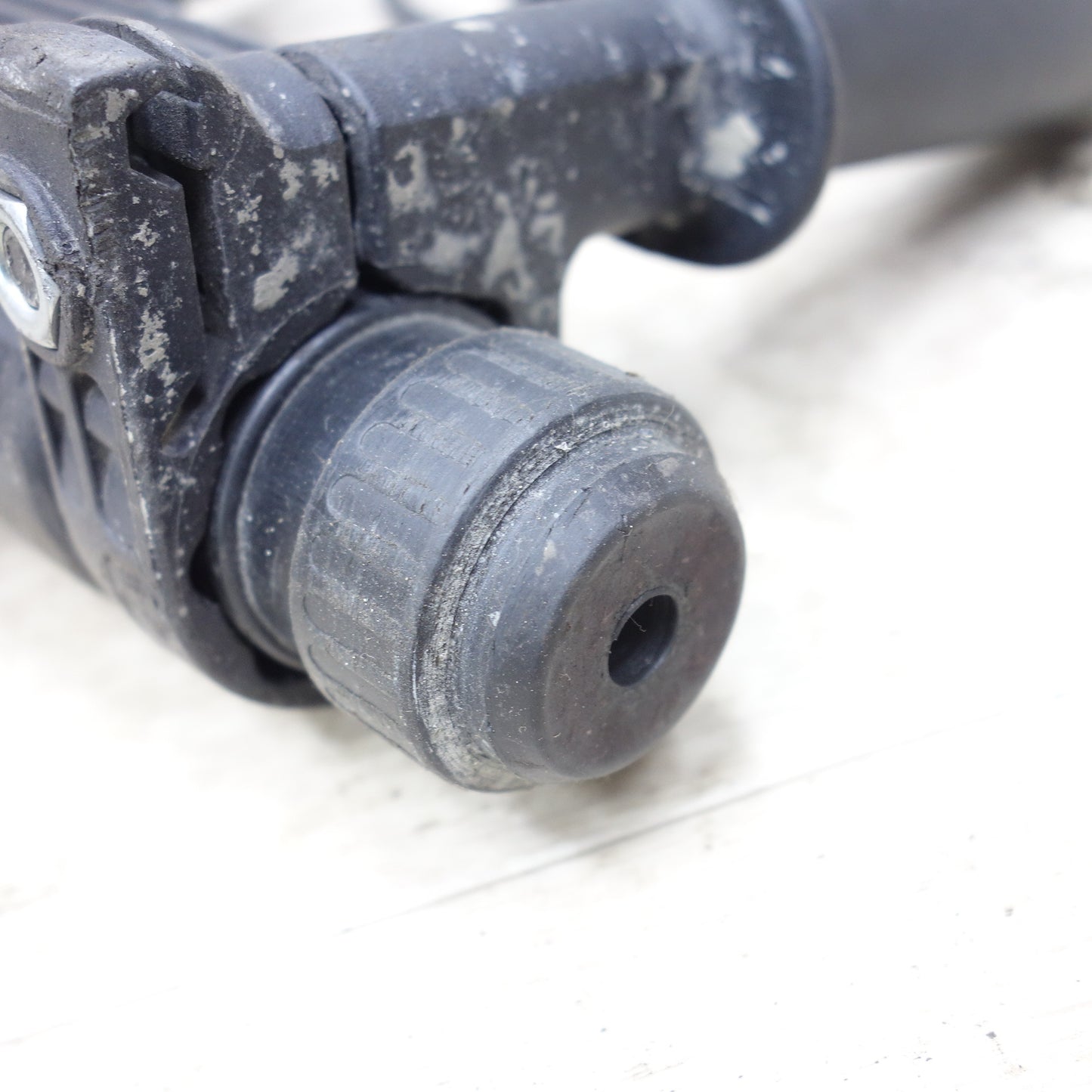 [送料無料] 付属品付き◆日立 24mm ロータリ ハンマドリル DH24PA 電動 工具 ハンマードリル コンクリート 24mm 鉄工 13mm コード式 HITACHI 100V◆