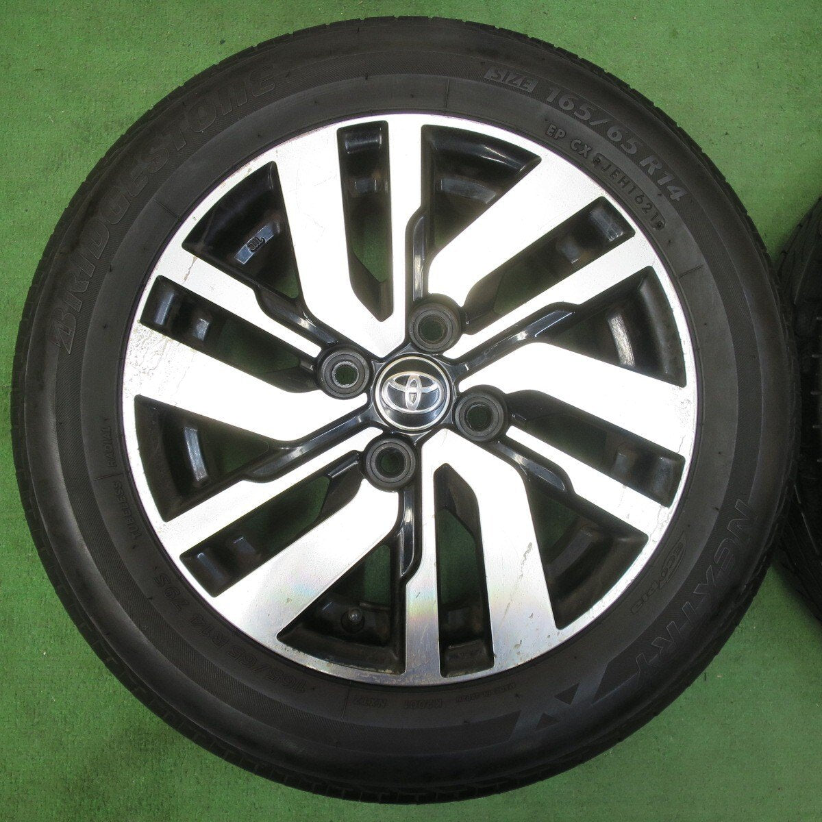 バリ溝 21年 ほぼ10分★トヨタ タンク ルーミー 純正 165/65R14 ブリヂストン ネクストリー エコピア PCD100/4H★5012002イノ
