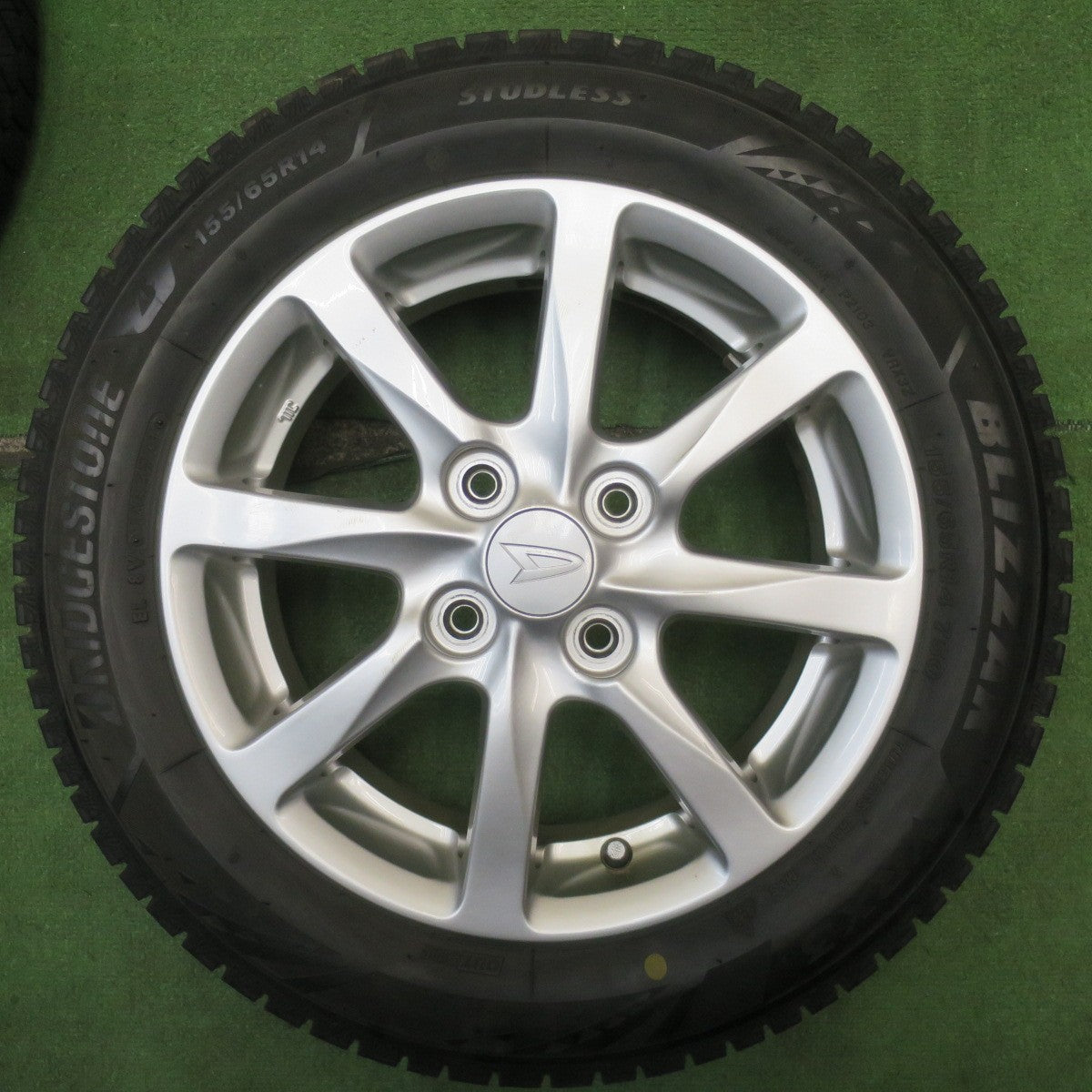 4本価格◎ダイハツ タント カスタム ムーヴ 純正 155/65R14 スタッドレス ブリヂストン ブリザック VRX3 14インチ PCD100/4H◎6072206NJス