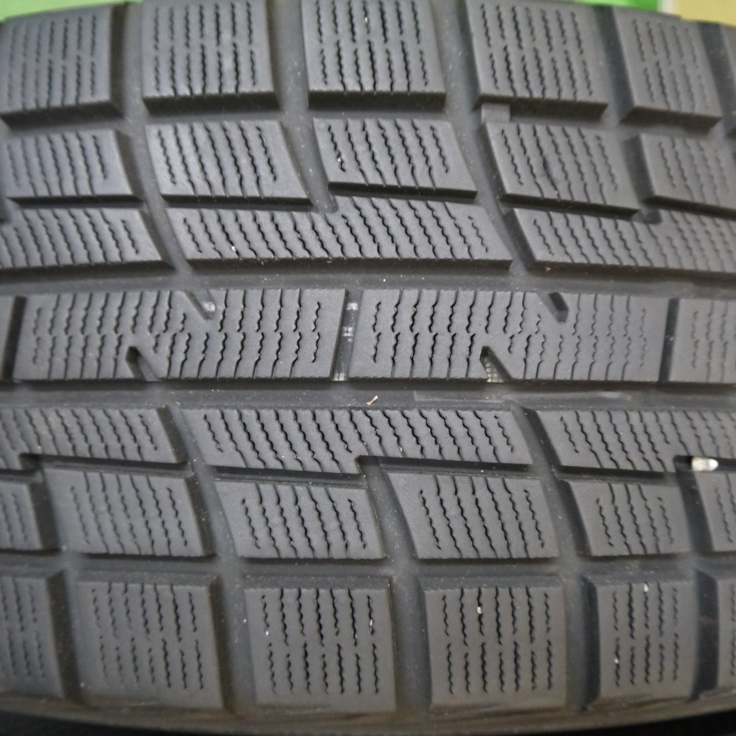 バリ溝！キレイ！9.5分★スタッドレス 205/60R16 ヨコハマ アイスガード iG30 FOLEO フォレオ 16インチ PCD114.3/5H★5060302Hス