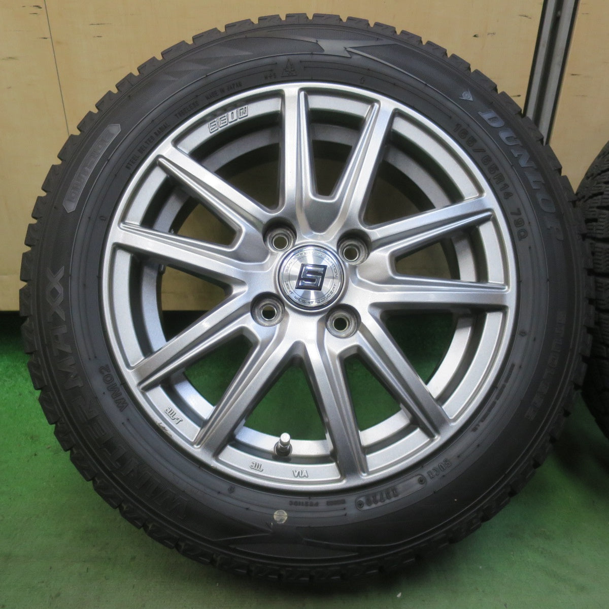 バリ溝！9.5分★スタッドレス 165/65R14 ダンロップ ウインターマックス WM02 SEIN ザイン 14インチ PCD100/4H★6060405イス