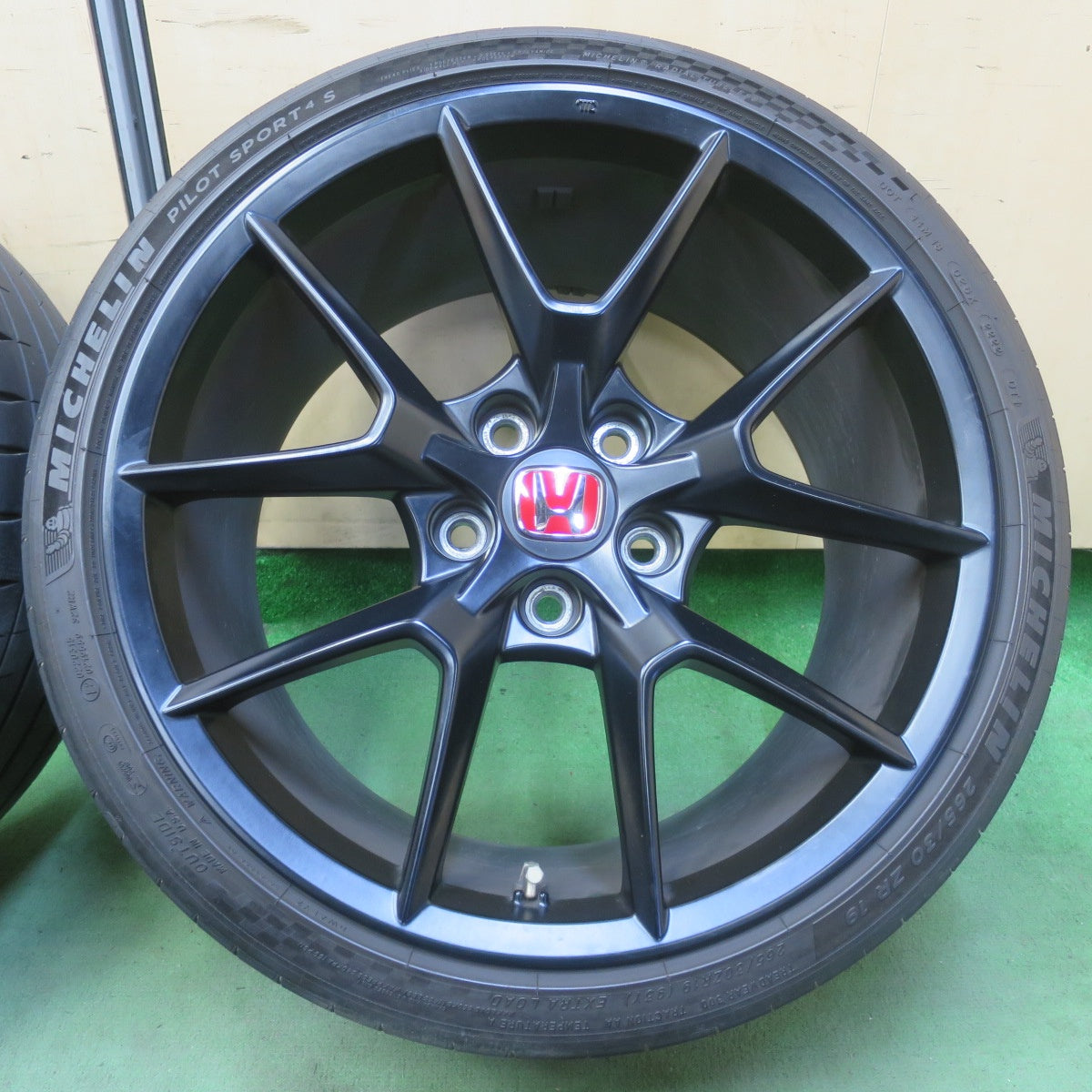 キレイ！22年★ホンダ FL5 シビック タイプR 純正 265/30R19 ミシュラン パイロットスポーツ4 S 19インチ PCD120/5H★6051505イノ