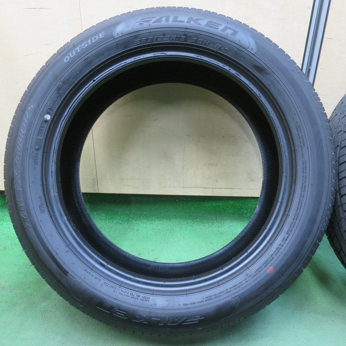 新車外し！25年★225/55R18 ファルケン ZIEX ZE001 A/S タイヤ 18インチ フォレスター クロストレック エルグランド 等★5121705イノタ