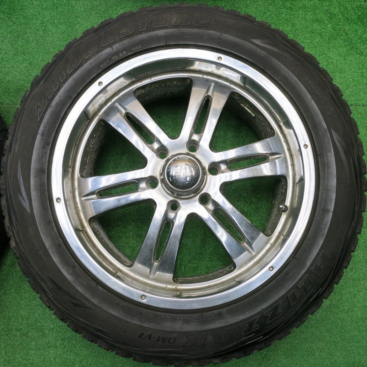 4本価格★スタッドレス 275/55R20 ブリヂストン ブリザック DM-V1 OFF ROAD 社外 アルミ 20インチ PCD139.7/6H★5102001AKス