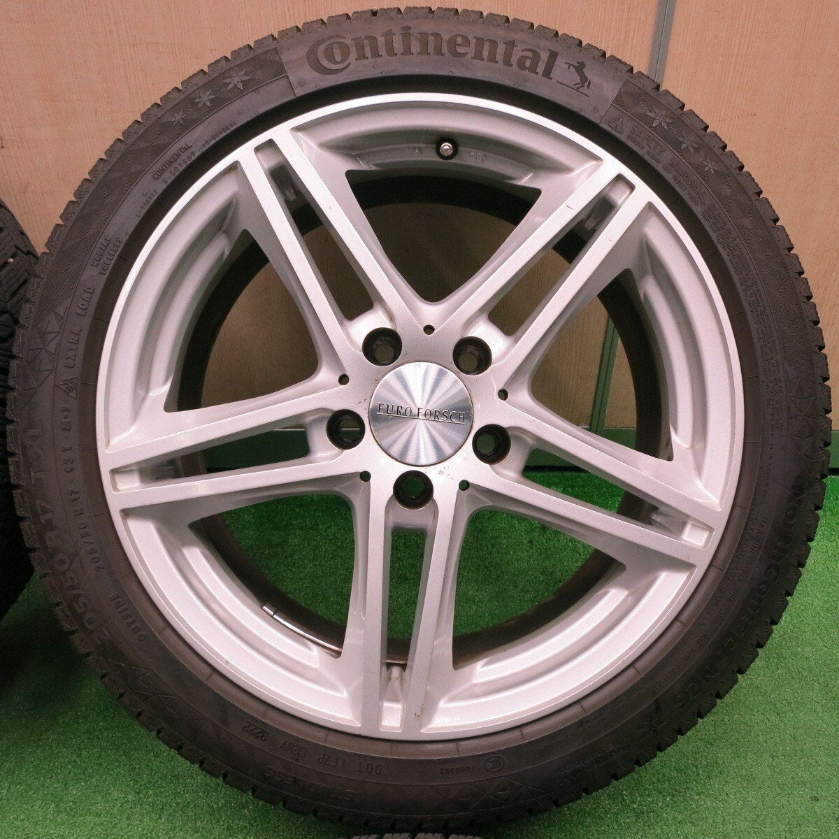 バリ溝！22年！9分★ベンツ等 EUROFORSCH 205/50R17 スタッドレス コンチネンタル ノースコンタクト NC6 ユーロフォルシュ PCD112/5H★4111904TNス