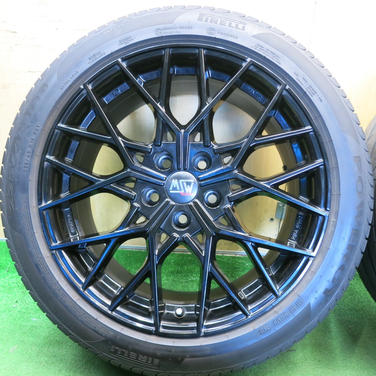 4本価格！22年◎ベンツ 等 O・Z MSW 74 235/45R18 ピレリ POWERGY OZ パワジー 18インチ PCD112/5H◎6081403HAノ