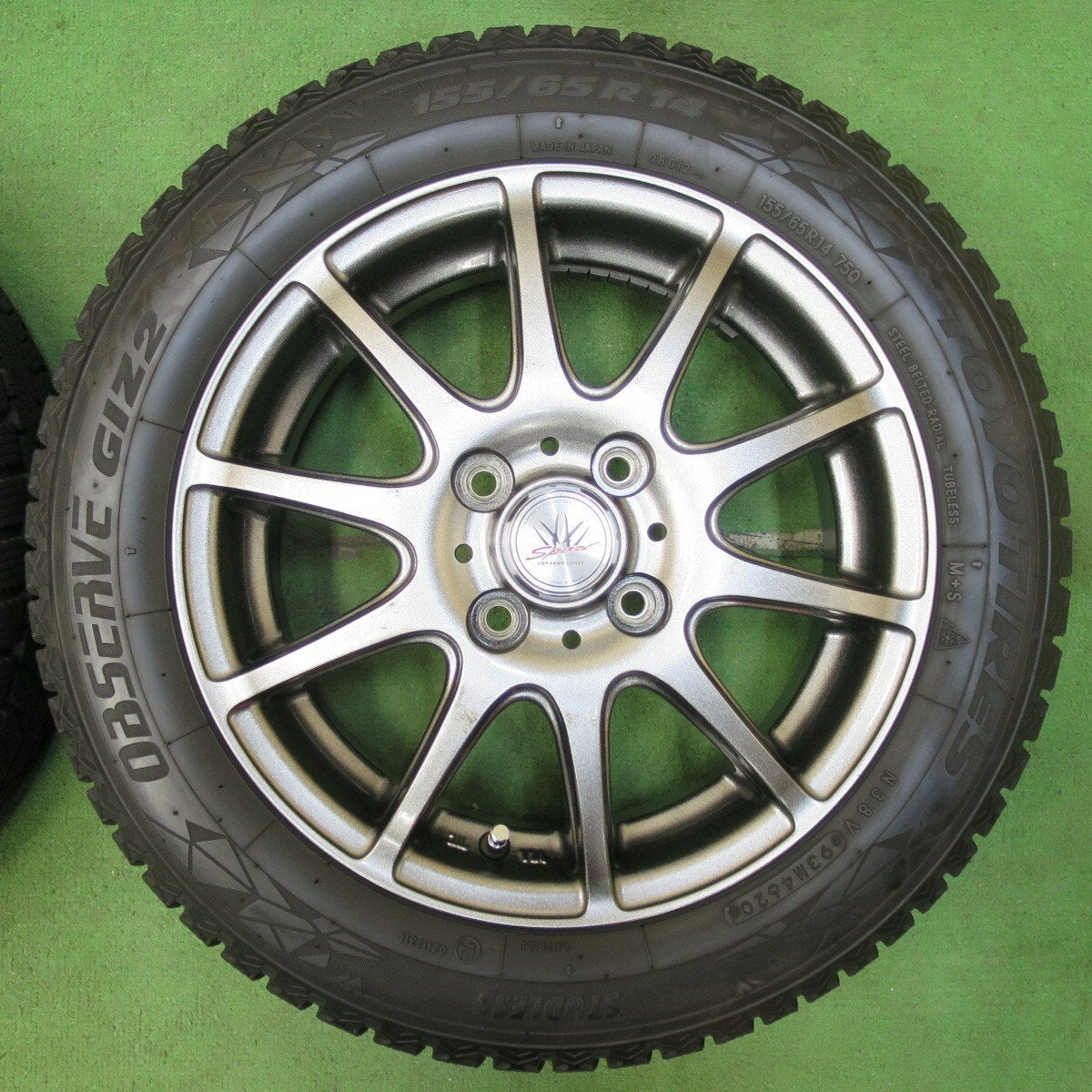 バリ溝！9.5分★LOXARNY SPORT BADX 155/65R14 スタッドレス トーヨー オブザーブ GIZ2 ロクサーニ 14インチ PCD100/4H★5011310イス