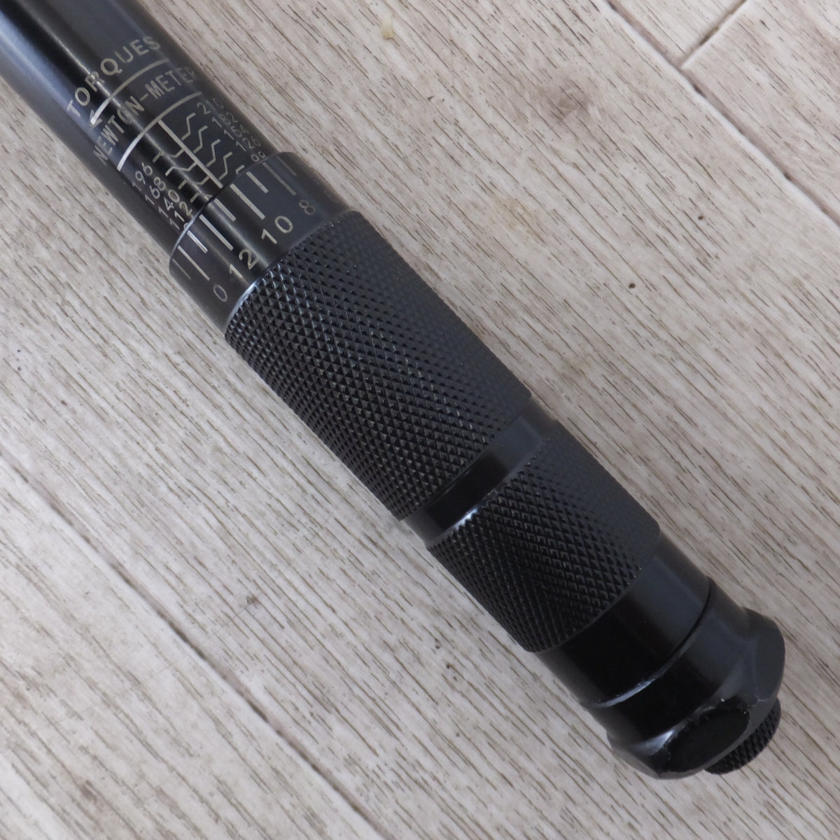 ★Aurlloct ヘビーデューティトルクレンチ Professional+ 28～210N.m +-3% 24 1/2" Alloy Steel★