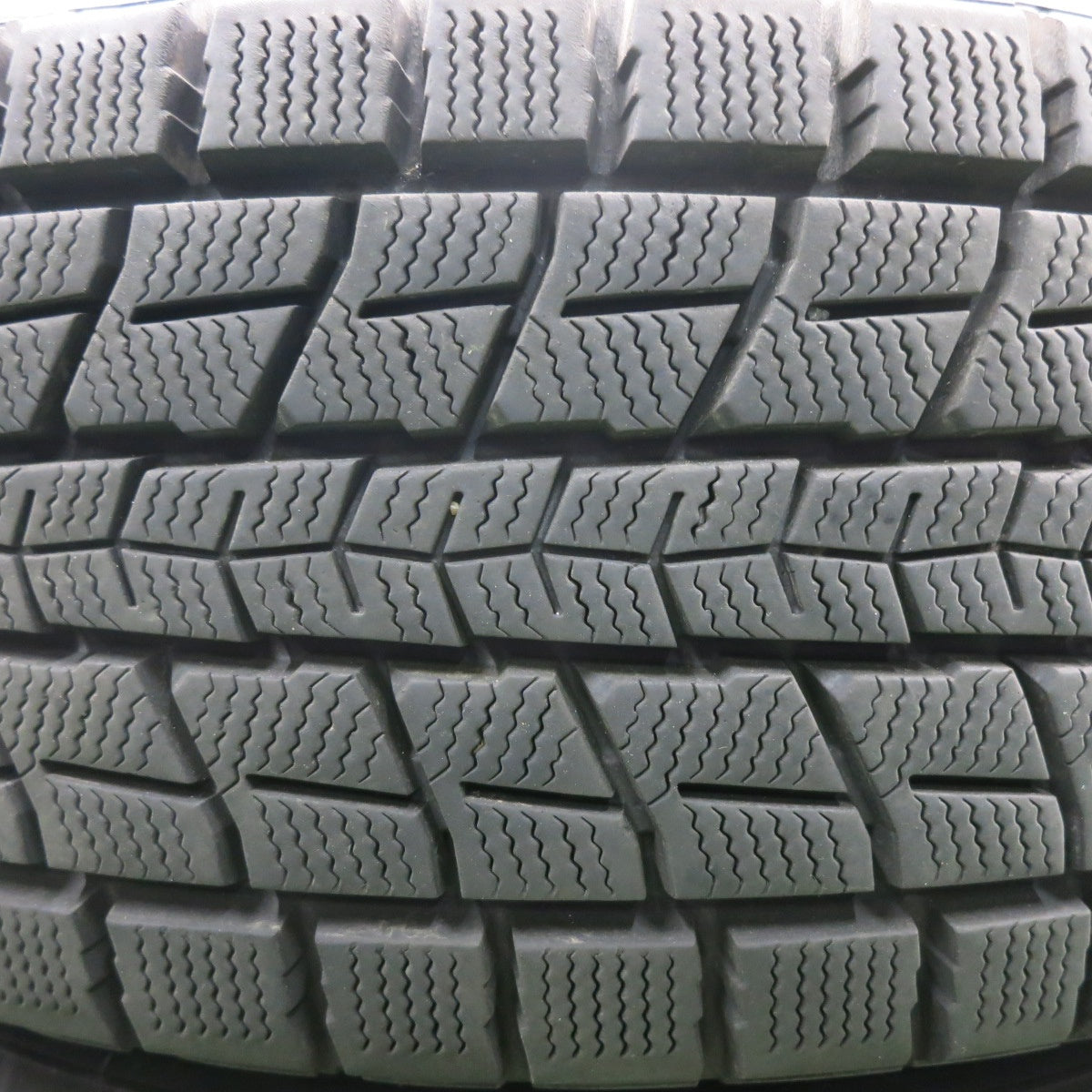 *送料無料* バリ溝！キレイ！9.5分★スタッドレス 225/65R17 ダンロップ ウインターマックス SJ8 MACBES MB8 マクベス 17インチ PCD114.3/5H★4051902HAス