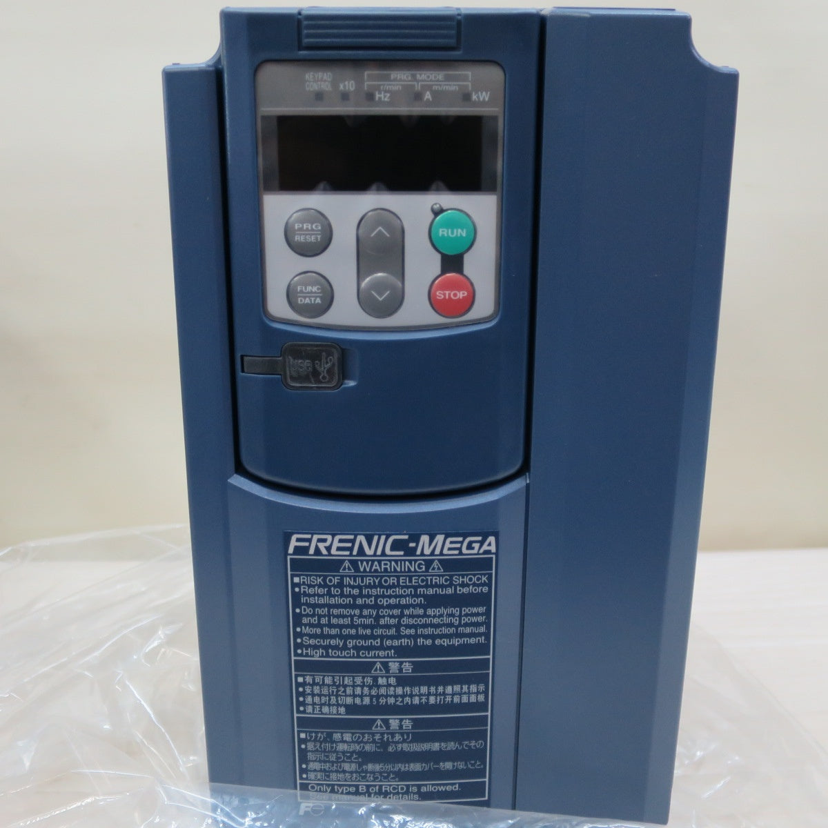[送料無料] 未使用☆富士電機 高性能 多機能形 インバーター FRN1.5G1S-2J☆