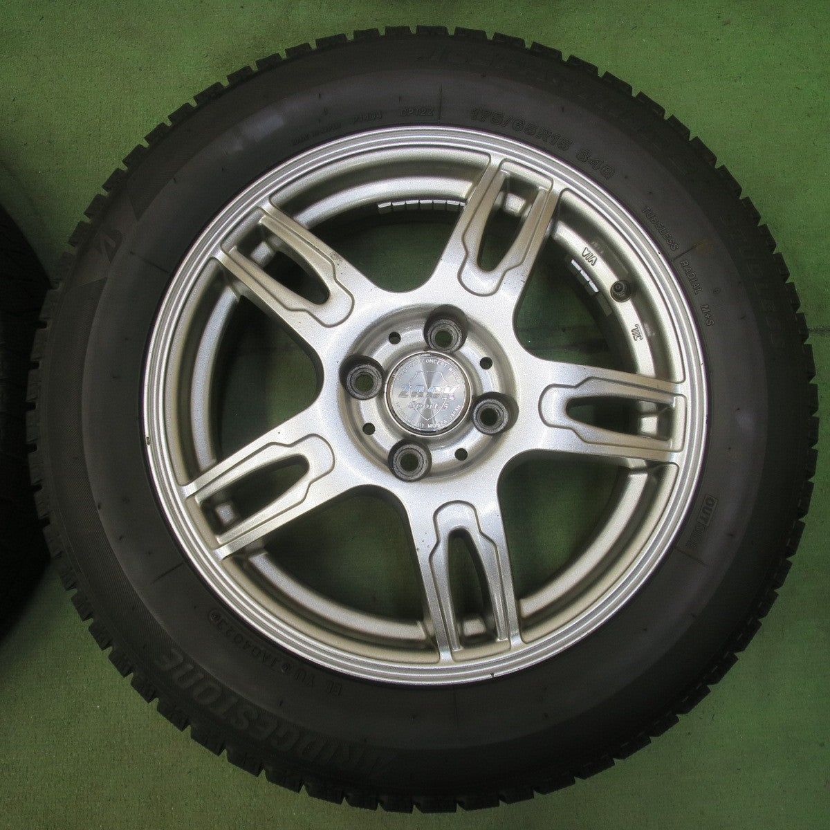バリ溝！23年！9分◎スタッドレス 175/65R15 ブリヂストン アイスパートナー2 ZACK Sport-5 MONZA ザック モンツァ 15インチ PCD100/4H◎6072207イス