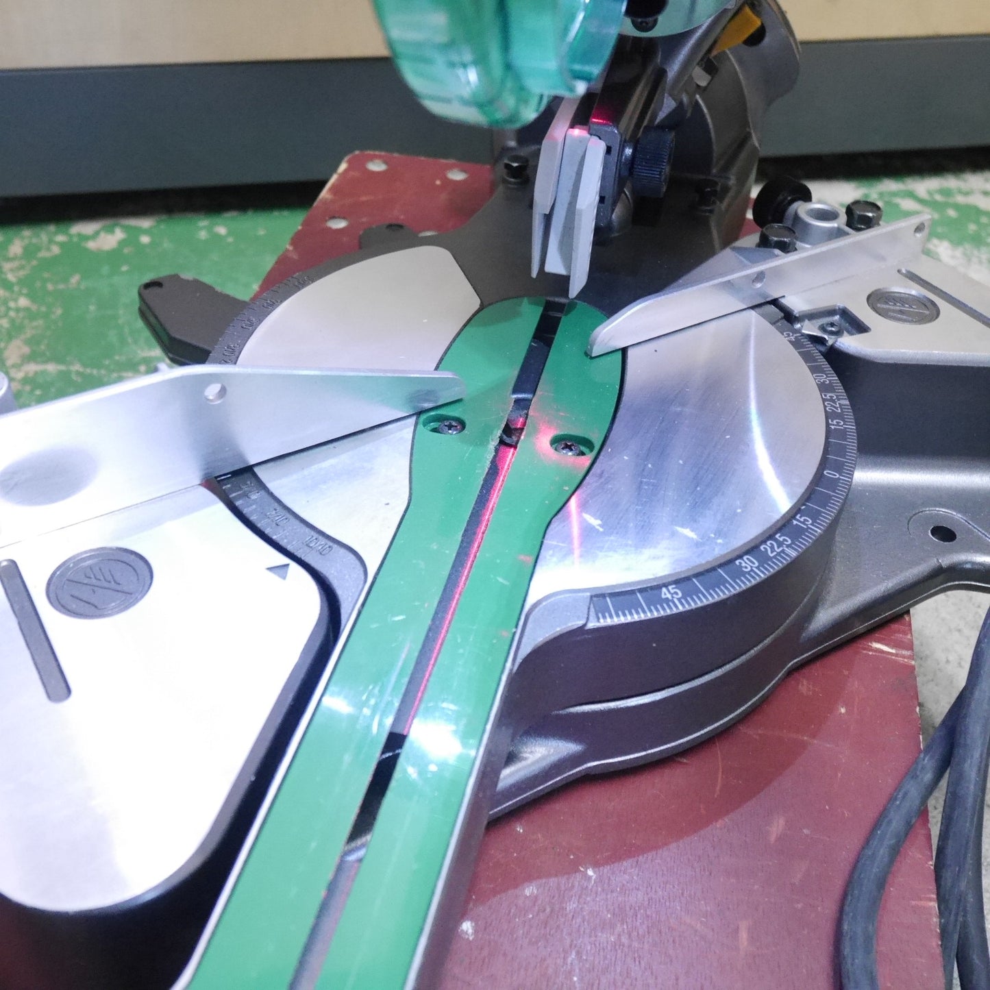 [送料無料] キレイ☆HiKOKI ハイコーキ 190mm 卓上 スライド 丸のこ C7RSHD 電動 工具 切断機 丸ノコ 丸鋸 マルノコ 木工用☆