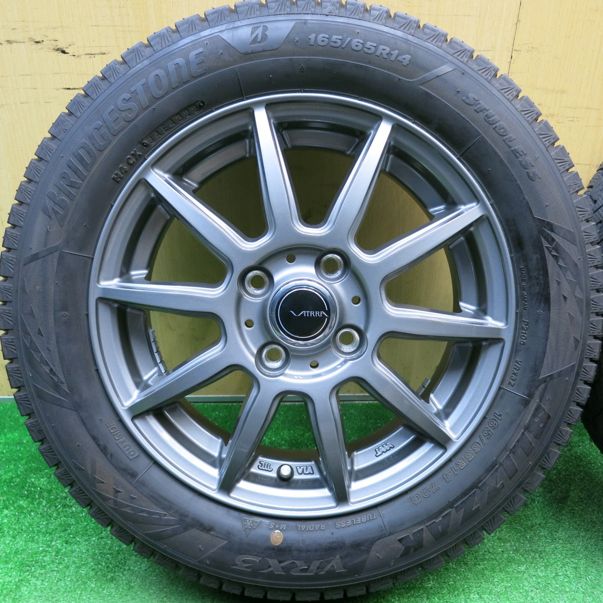 バリ溝！22年！キレイ！ほぼ10分★スタッドレス 165/65R14 ブリヂストン ブリザック VRX3 VATRRA バトラ 14インチ ハスラー ソリオ 等 PCD100/4H★5122002HAス