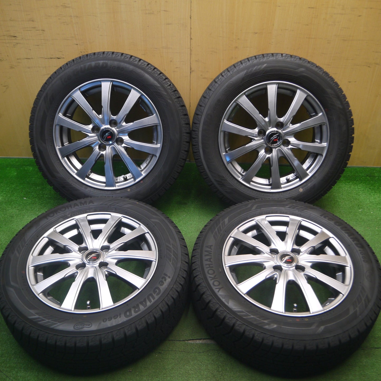 [送料無料] バリ溝！22年！キレイ！9.5分以上★スタッドレス 185/65R15 ヨコハマ アイスガード iG60 Fang ファング 15インチ PCD100/4H★5020712Hス