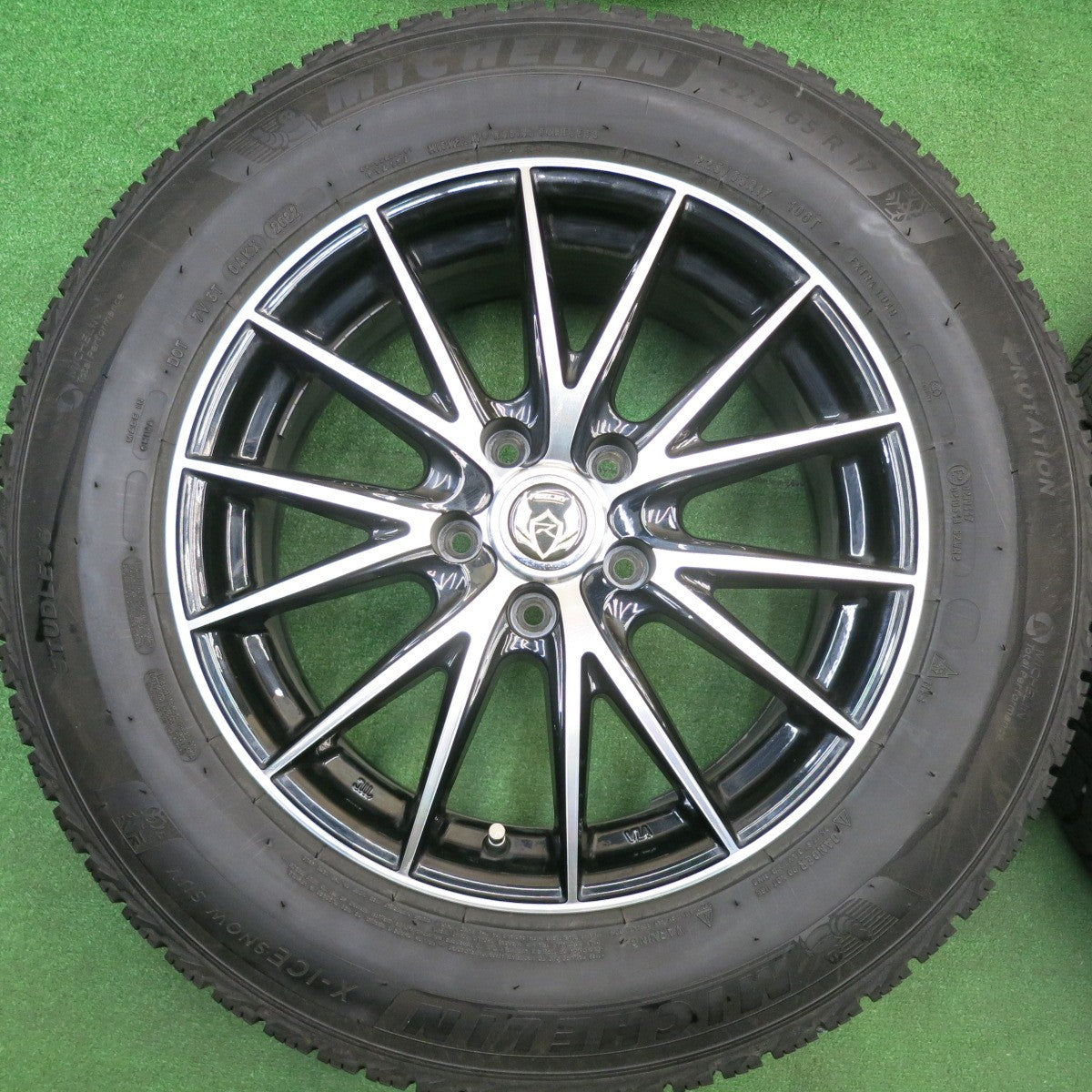 バリ溝！22年！9分★スタッドレス 225/65R17 ミシュラン X-ICE SNOW SUV RiZLEY ライツレー 17インチ PCD114.3/5H★5120609HAス