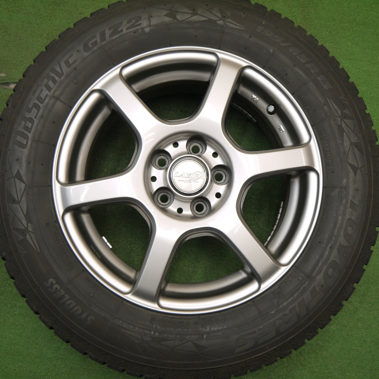 4本価格！22年★プリウス 等 195/65R15 スタッドレス トーヨー オブザーブ GIZ2 LAYCEA 02 レイシア 15インチ PCD100/5H★5042210Hス
