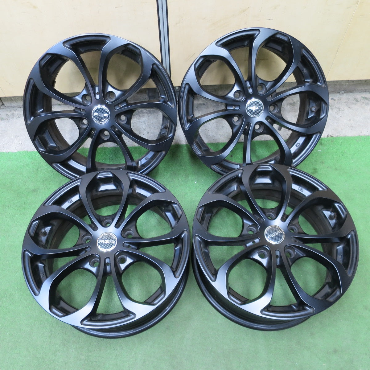 4本価格◎BMW MINI 等 AGA Movius モビウス 16インチ ホイール 16×6.5J PCD120/5H◎6091201NGホ