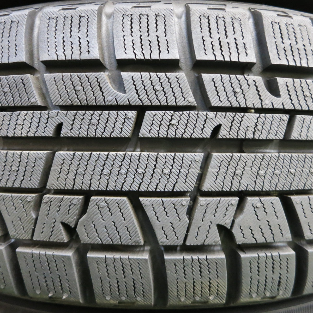 *送料無料* 超バリ溝！キレイ！ほぼ10分★スタッドレス 175/65R15 ヨコハマ アイスガード iG50 プラス SCHNEIDER ATECH シュナイダー PCD100/4H★4053103イス
