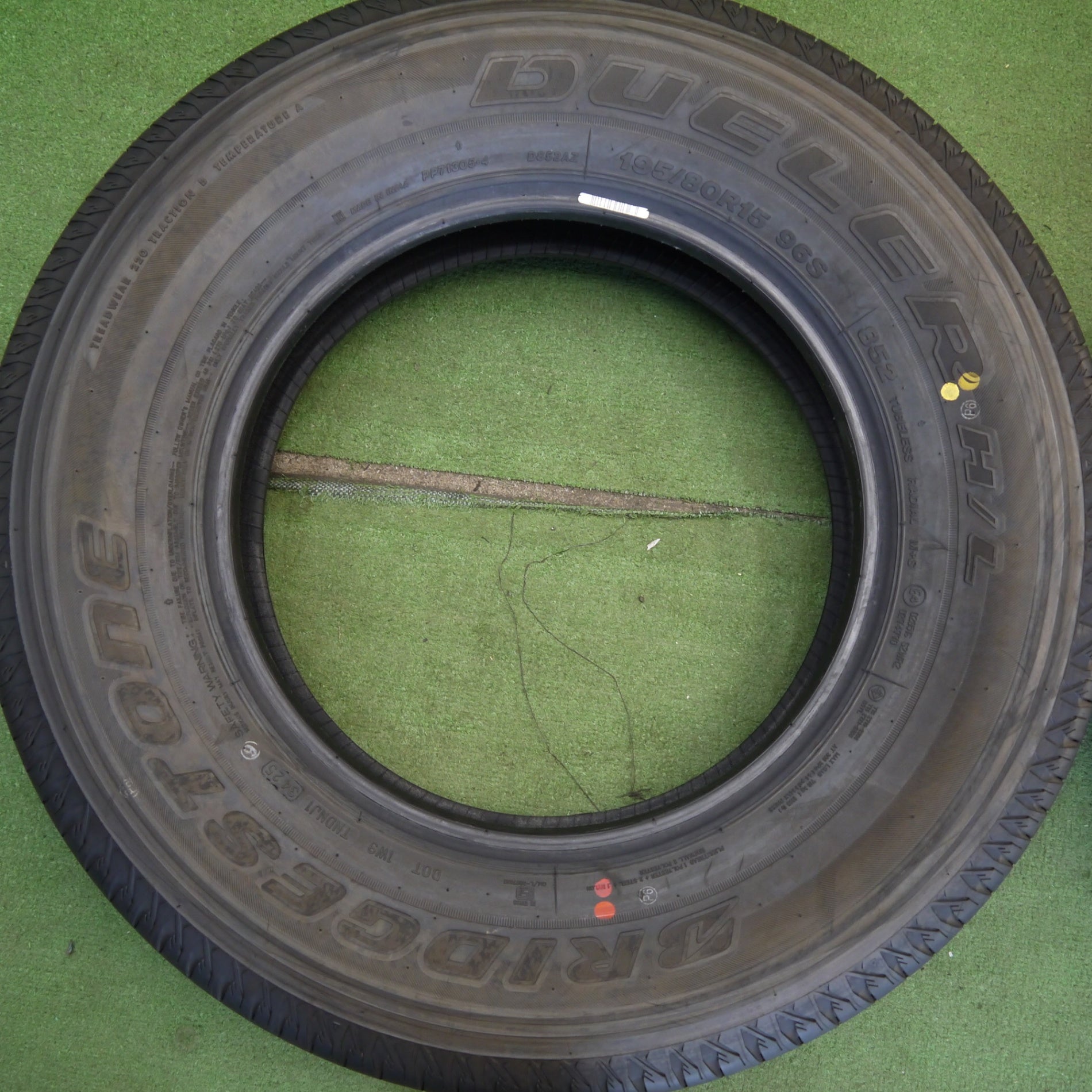 新車外し！25年☆195/80R15 ブリヂストン デューラー H/L 852 DUELER