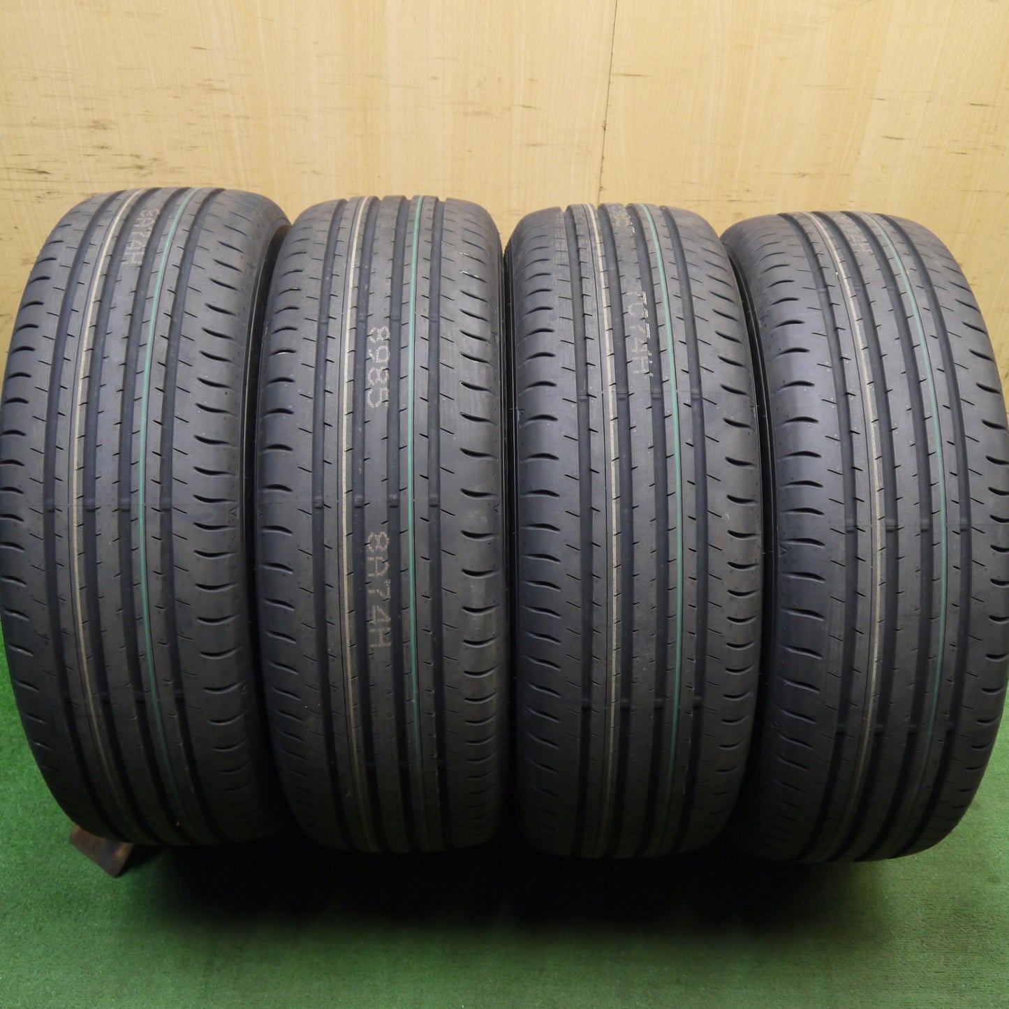 新車外し！25年★トヨタ 40系 ヴェルファイア アルファード エグゼクティブラウンジ 純正 225/55R19 ダンロップ SPスポーツマックス 060 19インチ PCD120/5H★5060402KKノ
