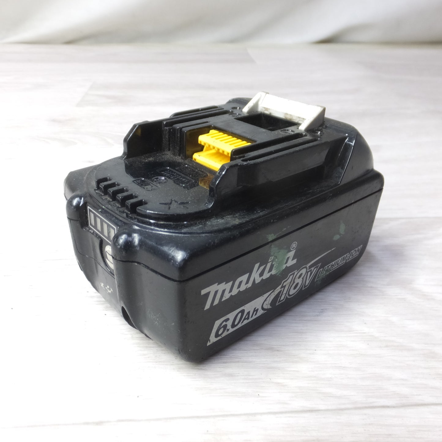 [送料無料] ◆makita マキタ Li-on リチウムイオンバッテリー BL1860B DC18V 6.0Ah 108Wh 雪マーク 電動工具◆