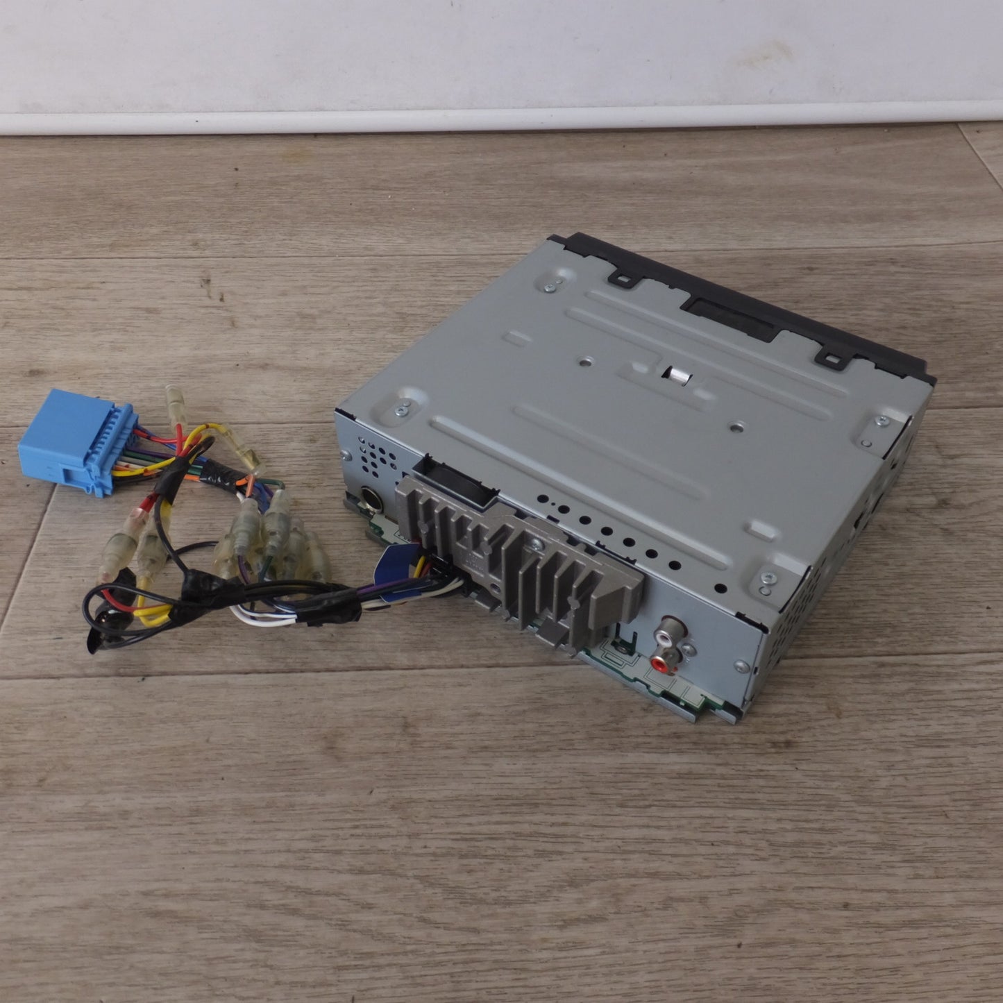 [送料無料] ★カロッツェリア carrozzeria オーディオメインユニット  チューナーメインユニット DEH-4200(51)★