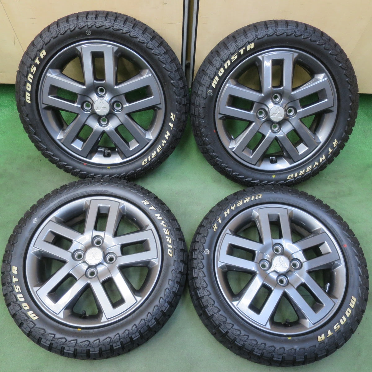 新車外し！26年！ほぼ未使用◎三菱 デリカ ミニ 純正 165/60R15 MONSTA RT HYBRID ホワイトレター 15インチ PCD100/4H◎6071806イノ