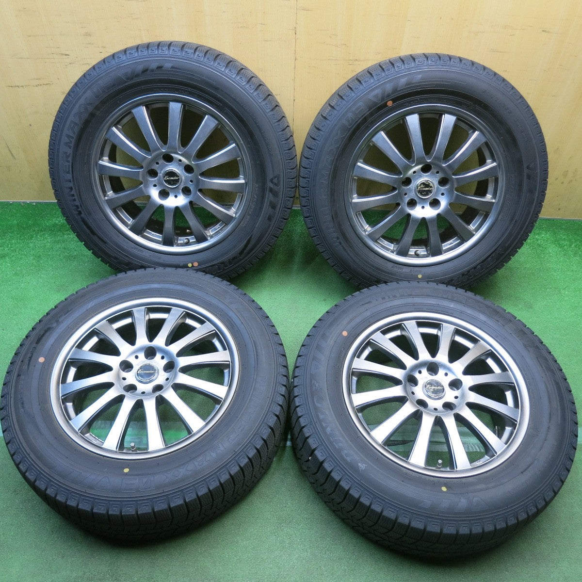 バリ溝！9分◎スタッドレス 225/65R17 ダンロップ ウインターマックス 03 Exceeder エクシーダー 17インチ PCD114.3/5H◎6100308HAス