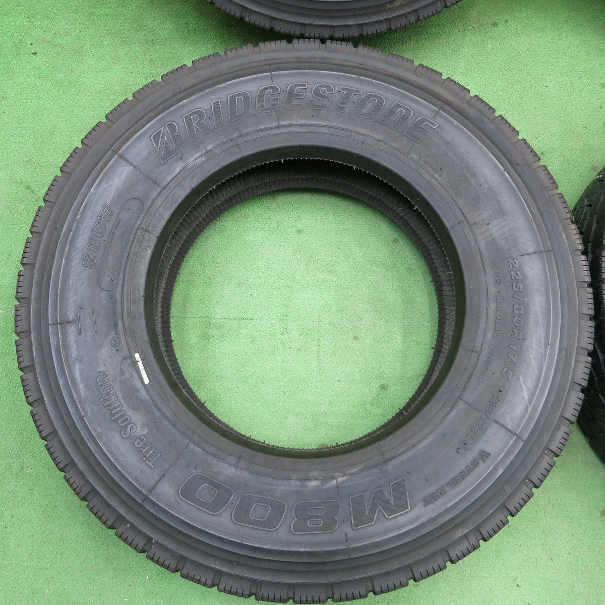 [送料無料] バリ溝！21年！ほぼ10分★トラック タイヤ 225/80R17.5 123/122L ブリヂストン M800 ミックス オールシーズン 17.5インチ★5031202ナスタ
