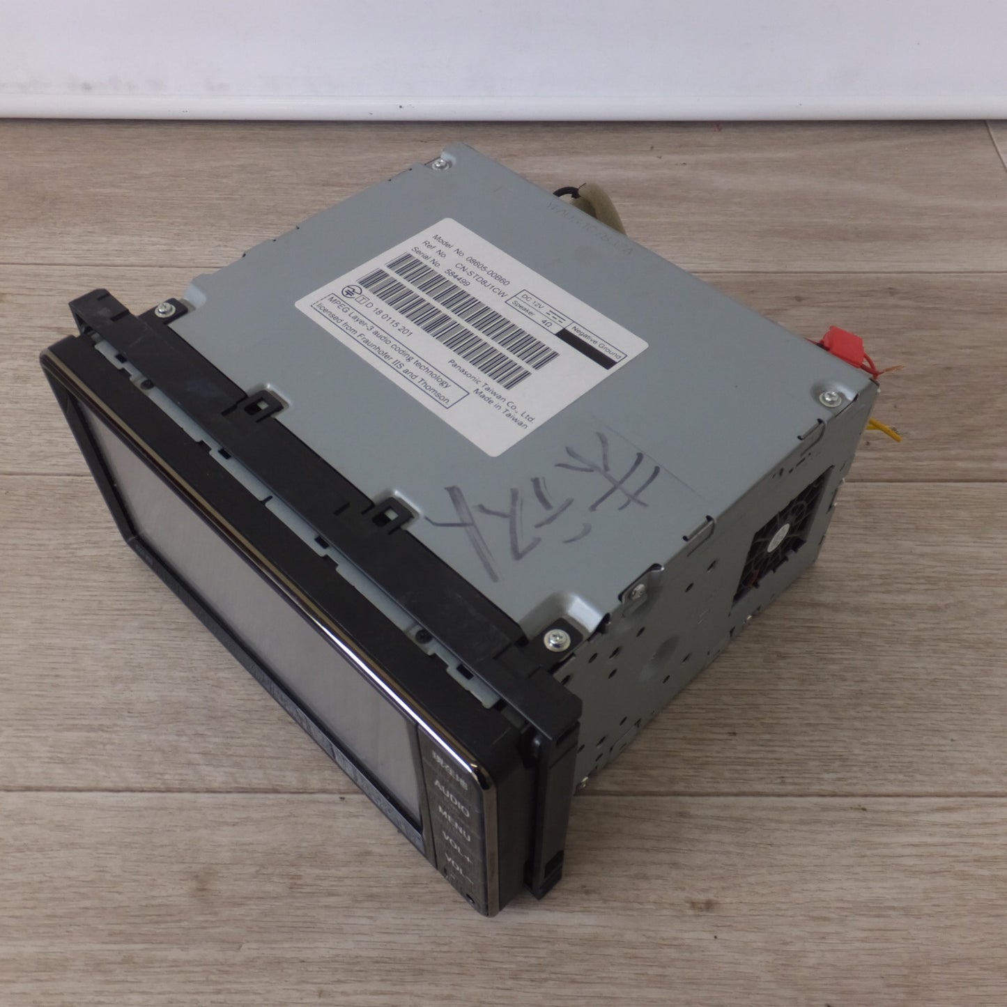 [送料無料] 現状品★パナソニック製 トヨタ 純正 SDナビゲーション NSCN-W68 08605-00B60 セキュリティロック[78]★