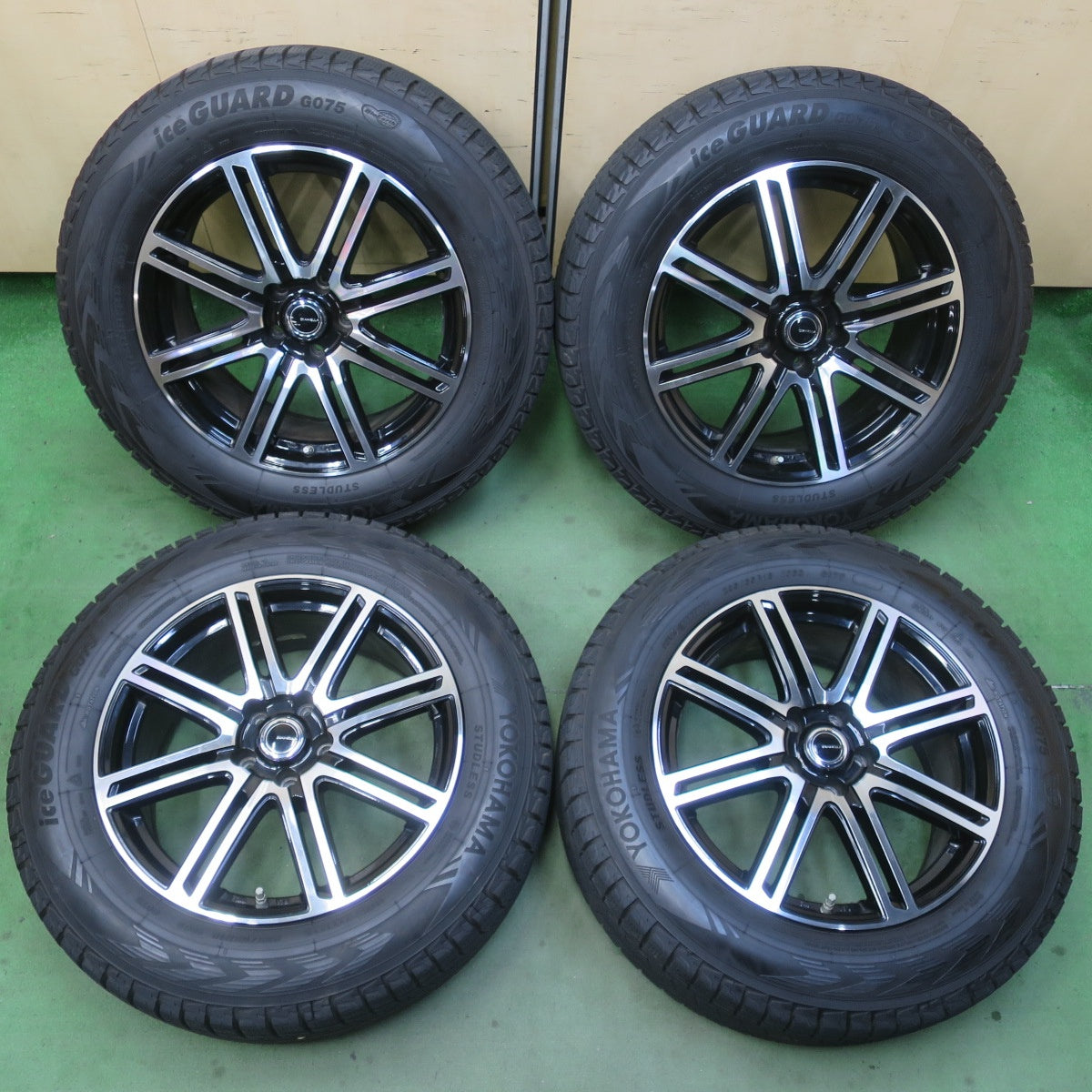 センサー付！バリ溝！23年！キレイ！9.5分★レクサス RX 等 235/65R18 スタッドレス ヨコハマ アイスガード G075 DIANELLA ディアネラ 18インチ PCD114.3/5H★6033015イス