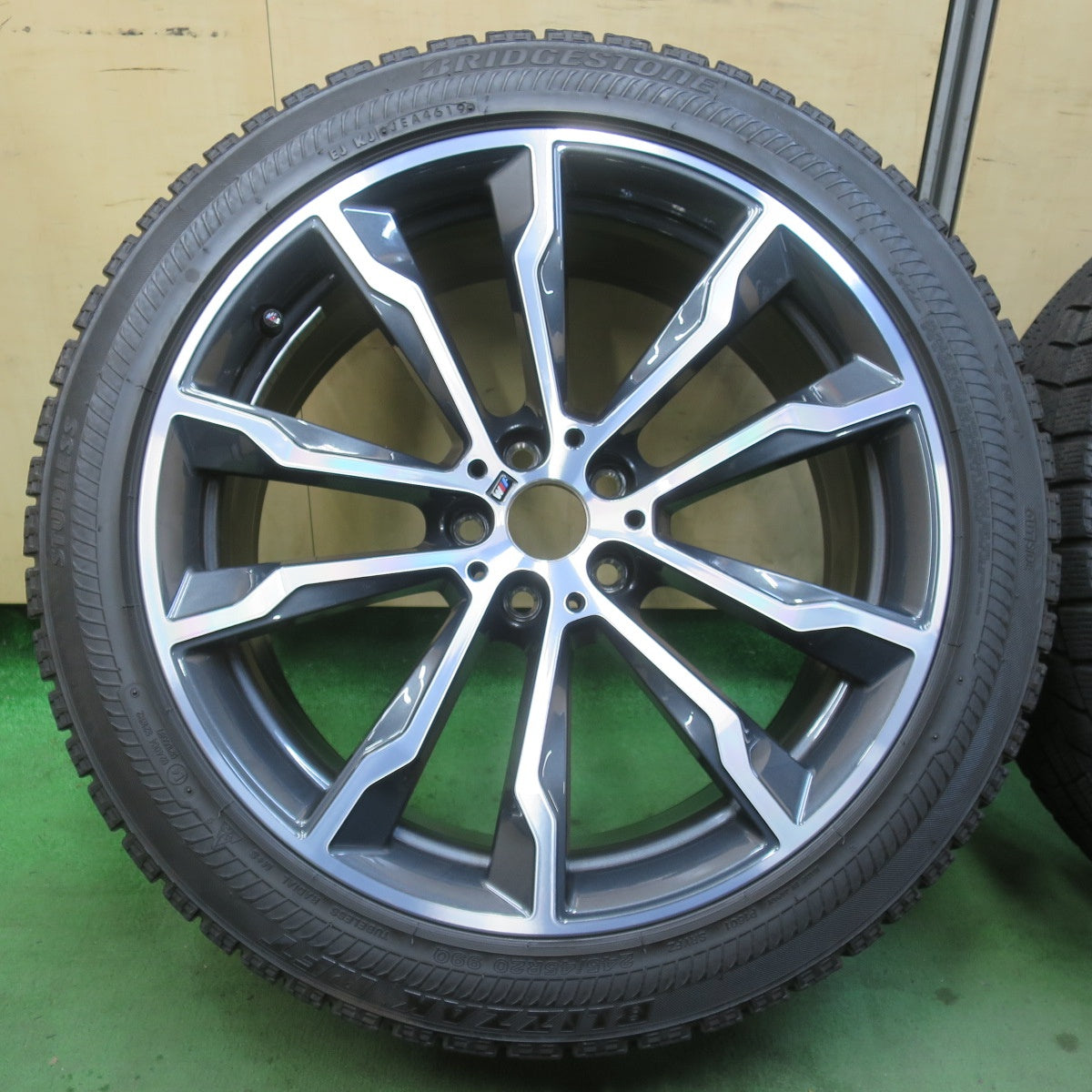 キレイ★BMW X3 X4 G01 G02 Mスポーツ 純正 245/45R20 275/40R20 スタッドレス ブリヂストン ブリザック RFT 20インチ PCD112/5H★6011201イス