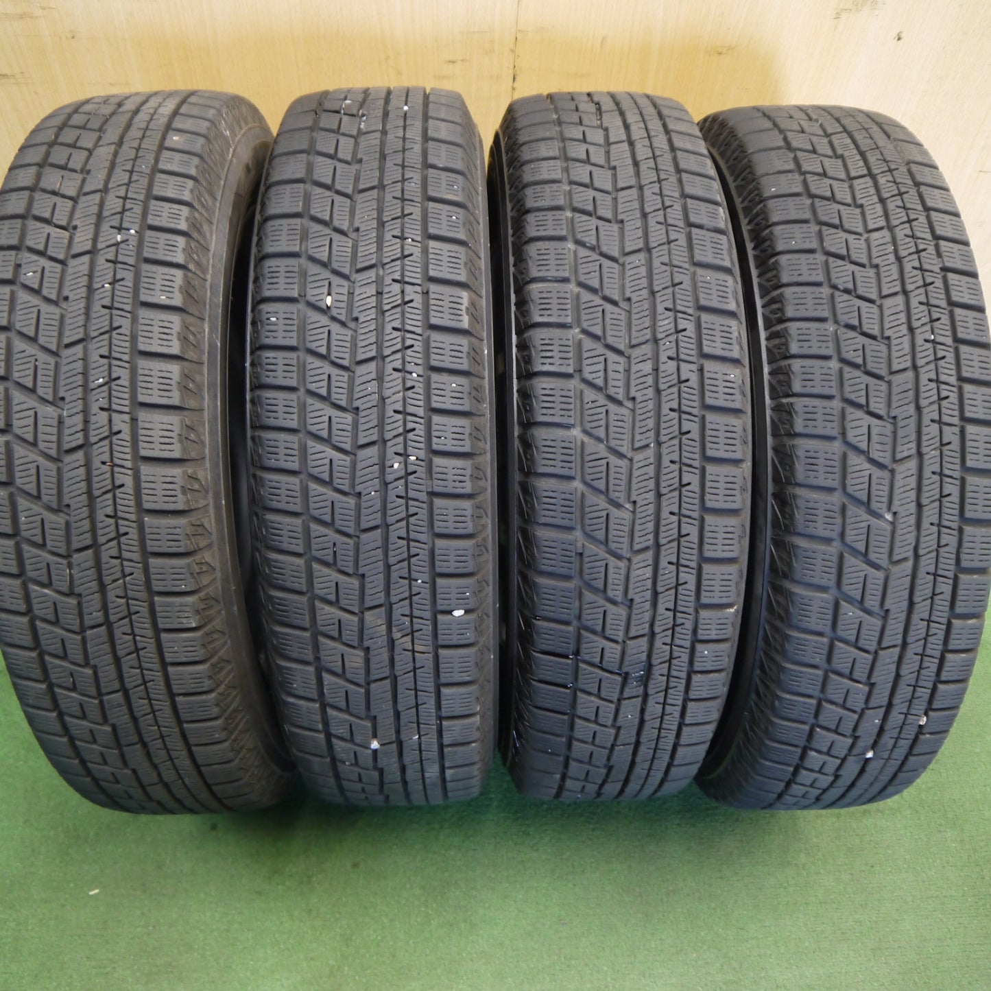キレイ★スタッドレス 165/65R15 ヨコハマ アイスガード iG60 GRASS グラス 15インチ タフト ソリオ 等 PCD100/4H★6060803Hス