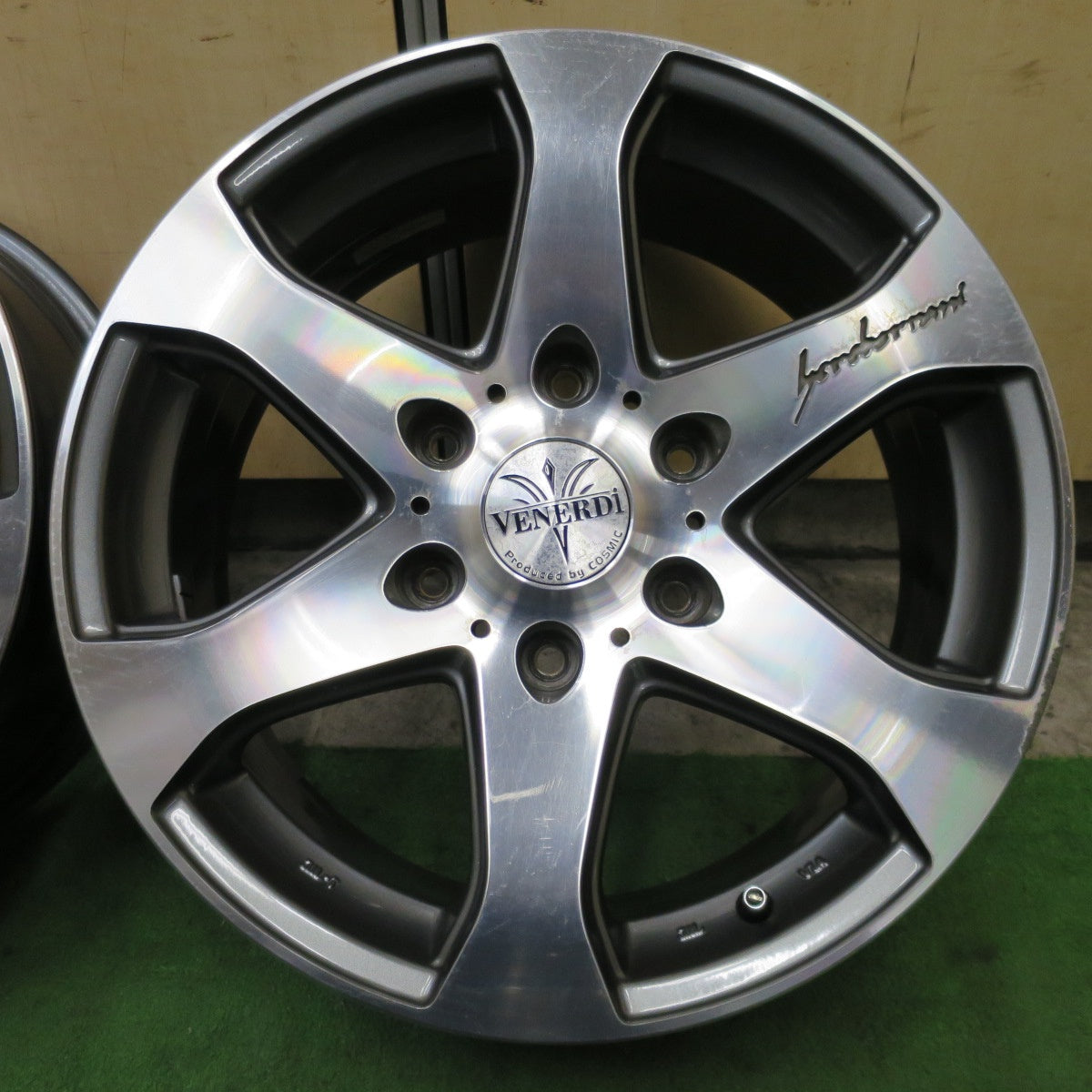 4本価格★VENERDI HEREBORRANI CL-106 COSMIC ヴェネルディ 17インチ ホイール 17×6.5J ヴェネルディ エレボラーニ PCD139.7/6H★6030902ナホ