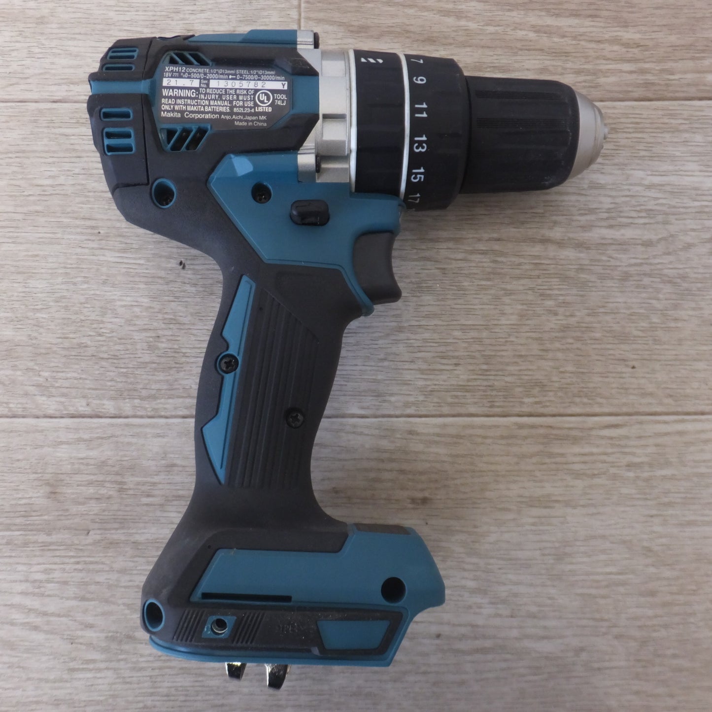 [送料無料] キレイ★マキタ makita 充電式震動ドライバドリル XPH12 18V 本体のみ　HP484D 相当品 海外マキタ製★