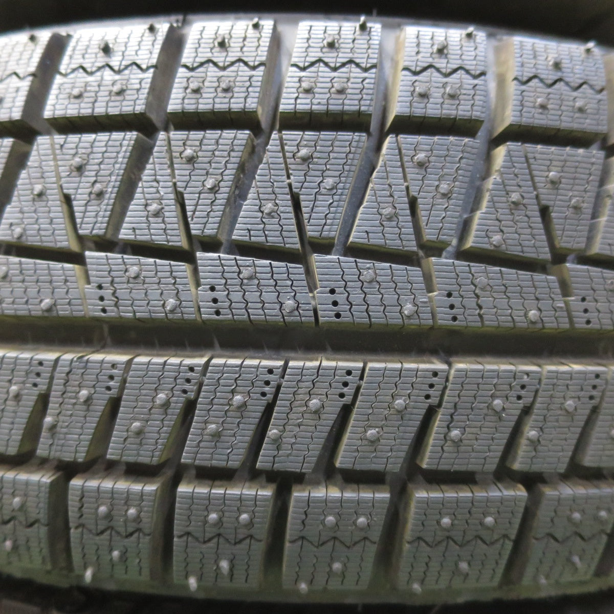 バリ溝！23年！キレイ！ほぼ10分★スタッドレス 165/70R14 ブリヂストン アイスパートナー2 Euro-S Stream MiD マルカ 14インチ PCD100/4H★5101410イス